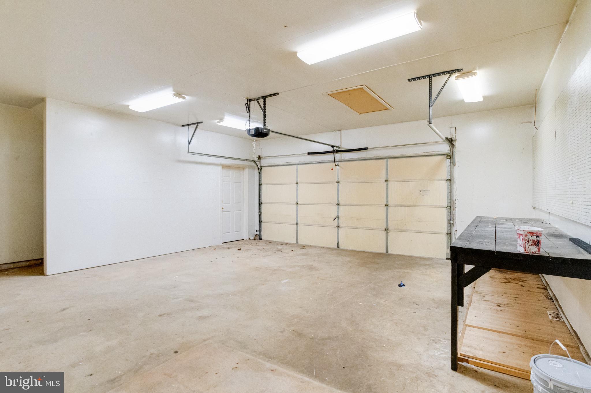 WASHINGTON WOODS - Residential