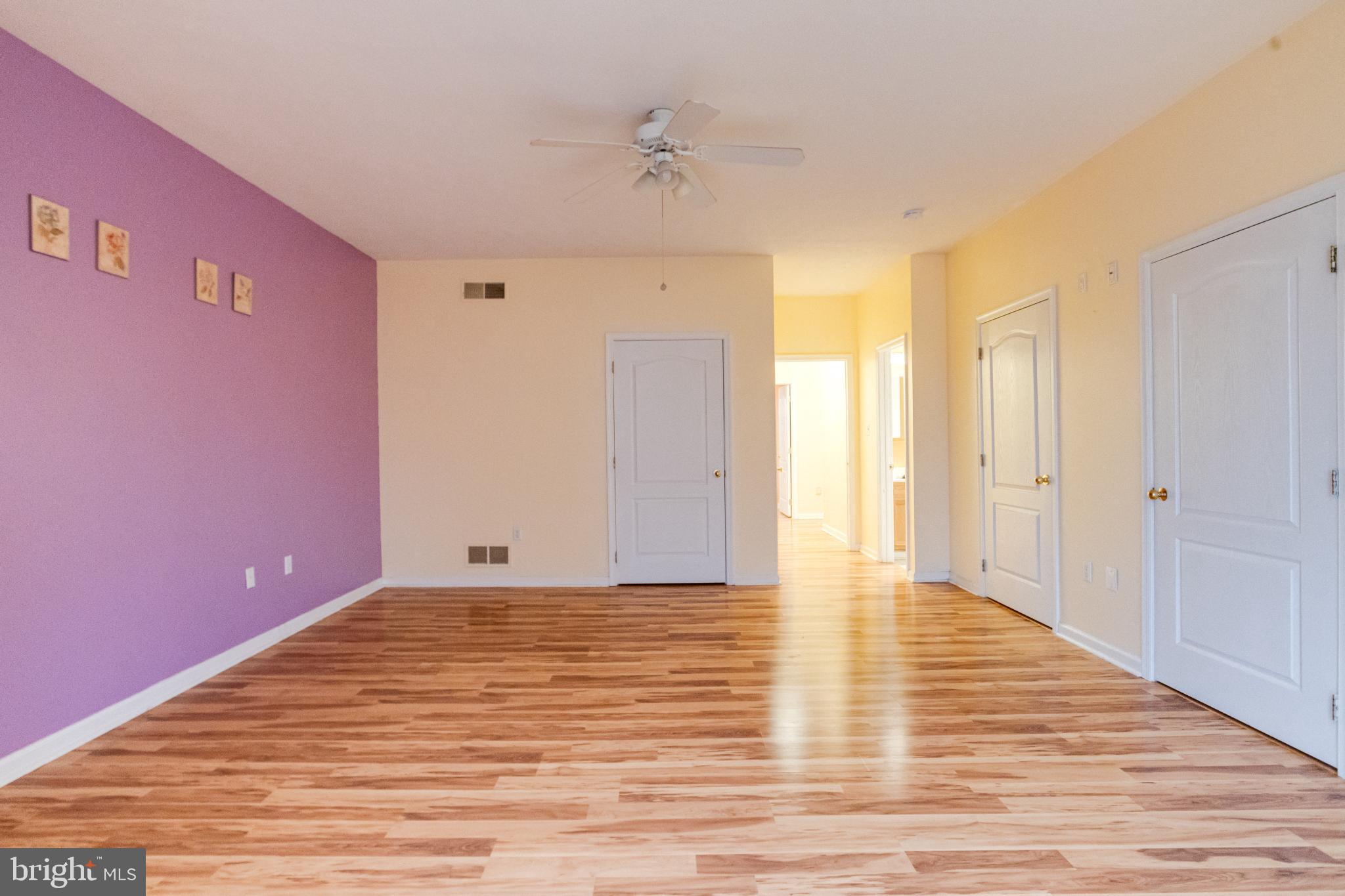 WASHINGTON WOODS - Residential