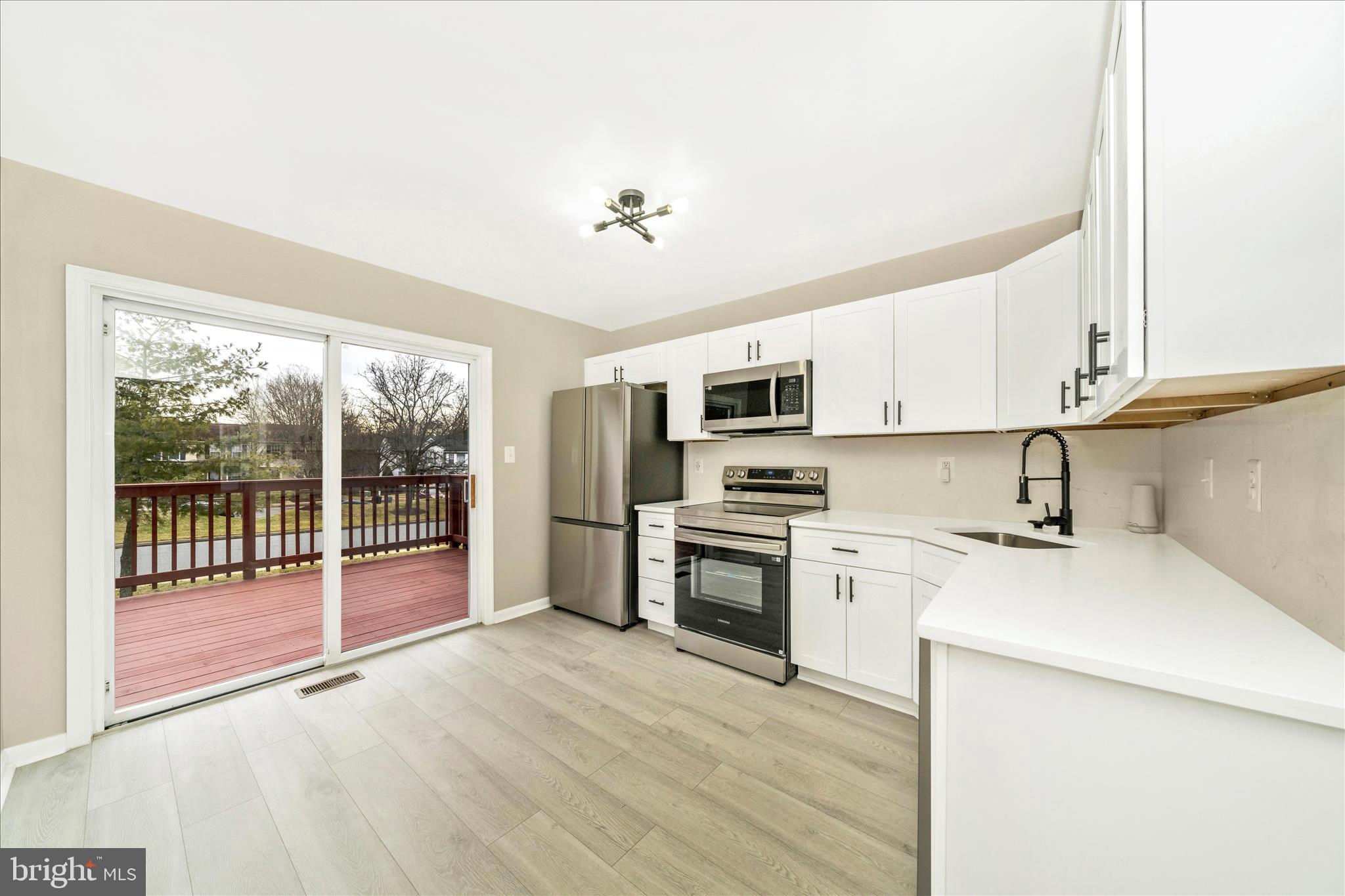 PARKVIEW TRAIL - Residential