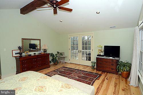 COCKEYSVILLE - Residential Lease