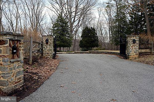 COCKEYSVILLE - Residential Lease