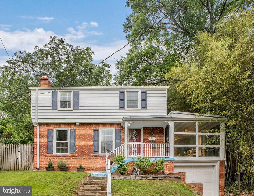 5818 CARLYLE