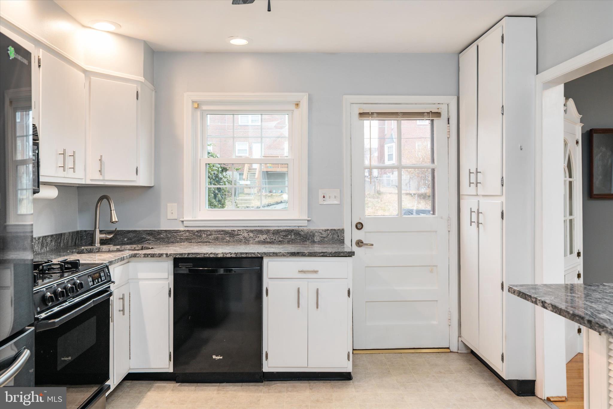 LOCH RAVEN VILLAGE - Residential