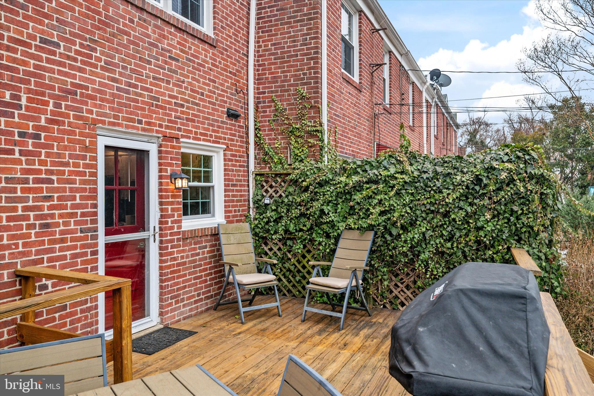 LOCH RAVEN VILLAGE - Residential