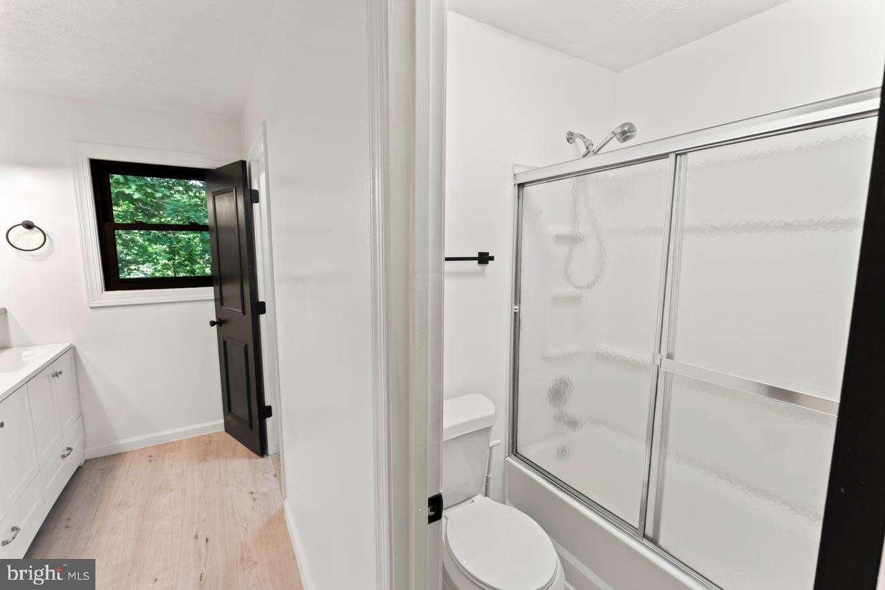 LAKE OF THE WOODS - Residential