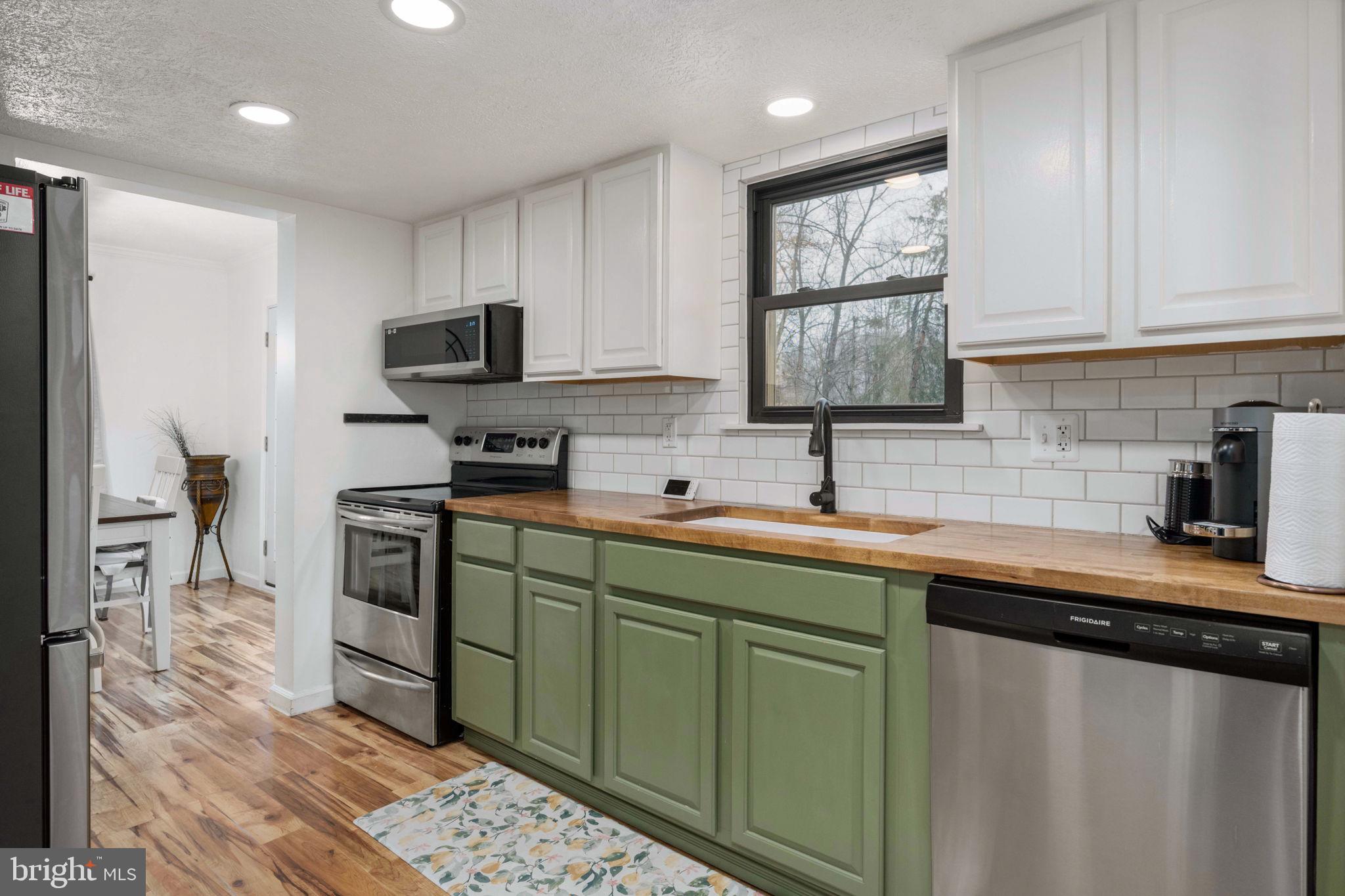 LAKE OF THE WOODS - Residential