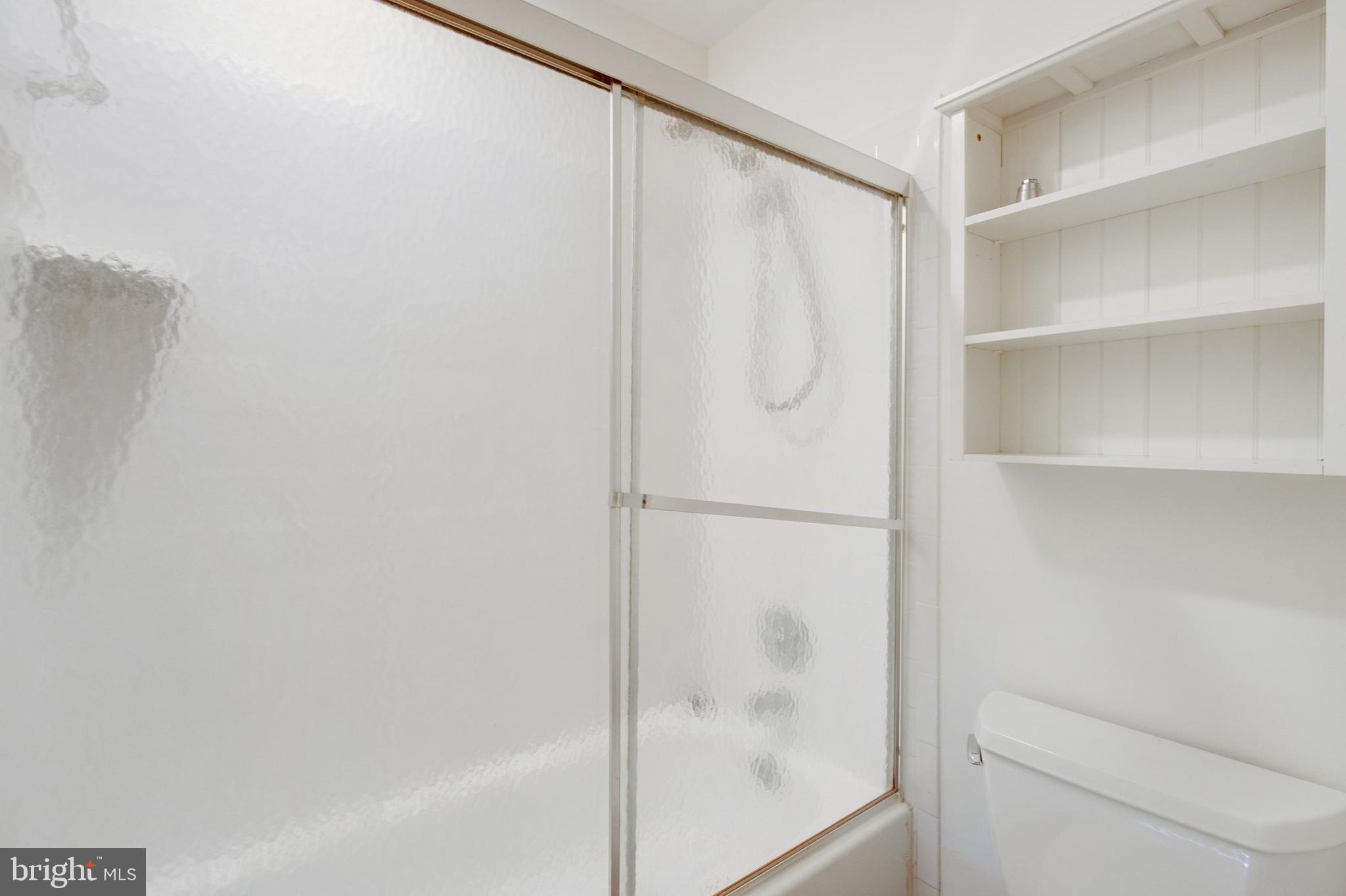 ADAMS WALK - Residential