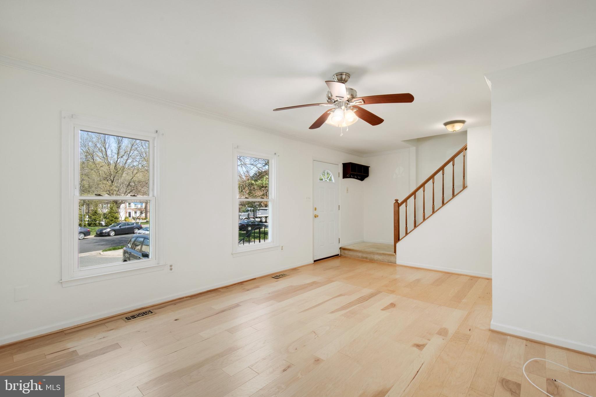 ADAMS WALK - Residential