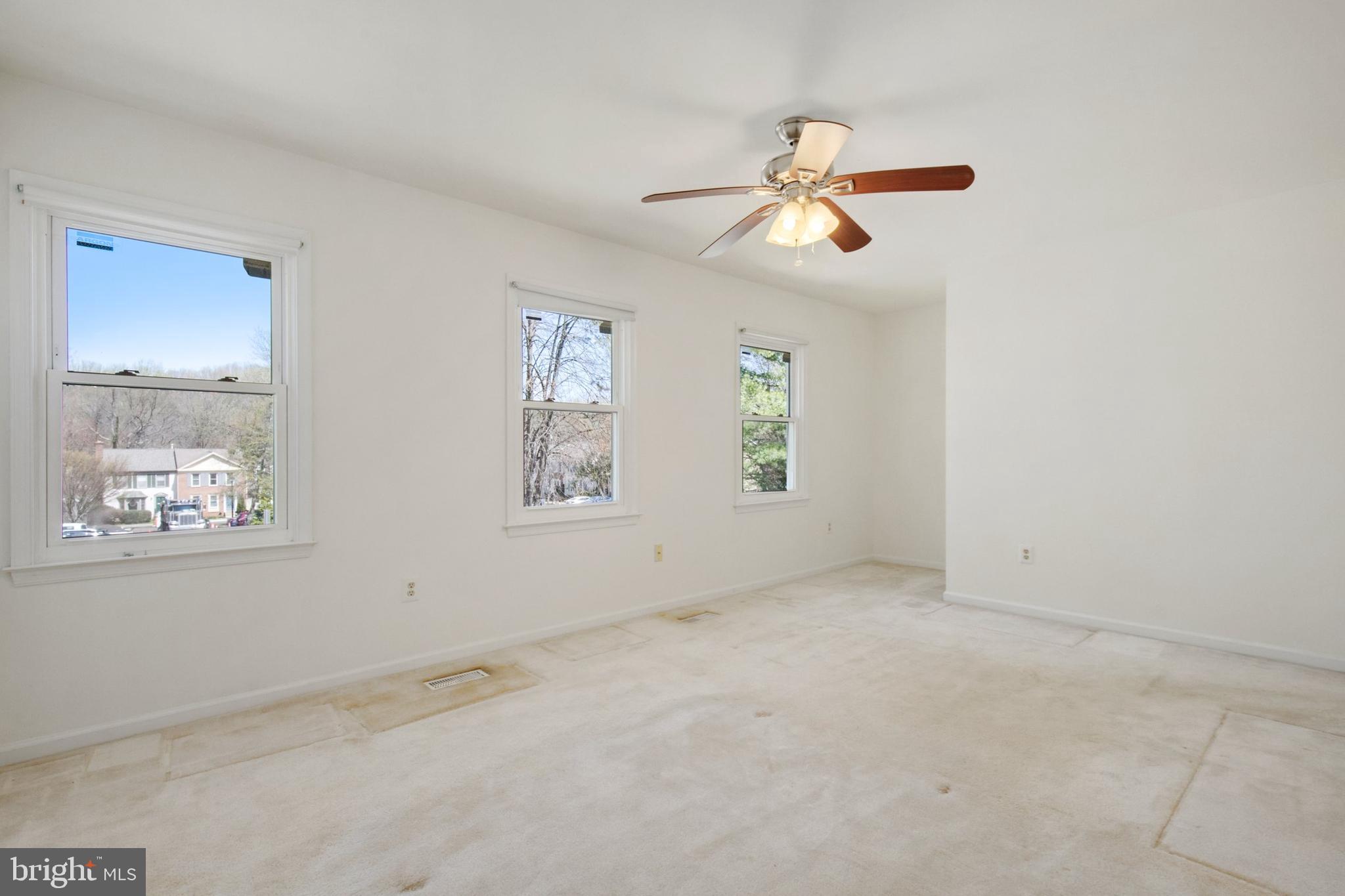 ADAMS WALK - Residential