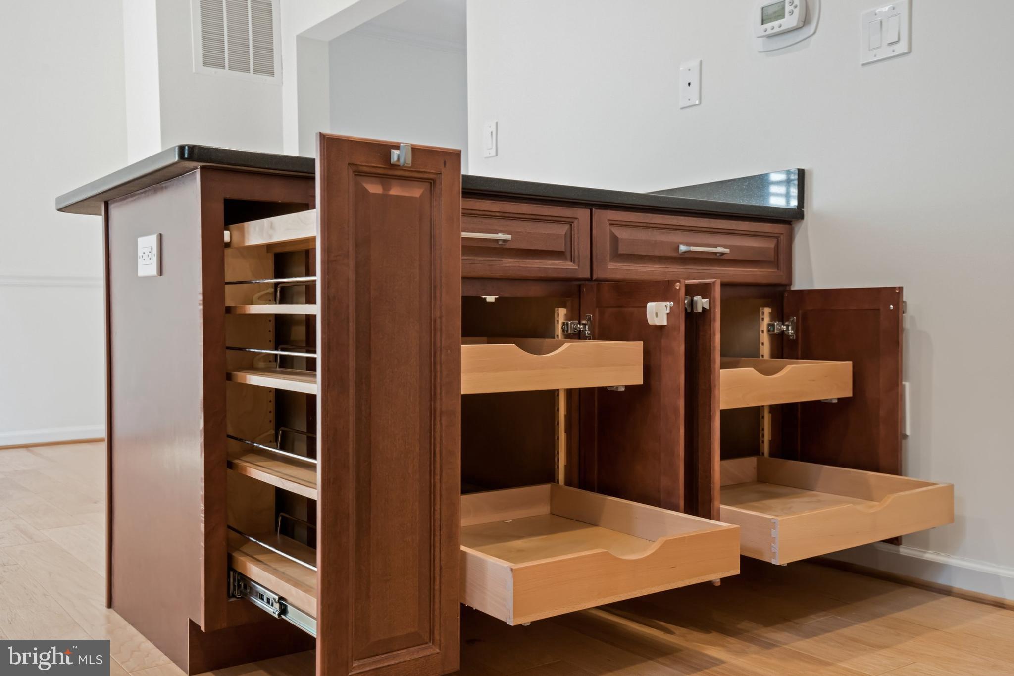 ADAMS WALK - Residential