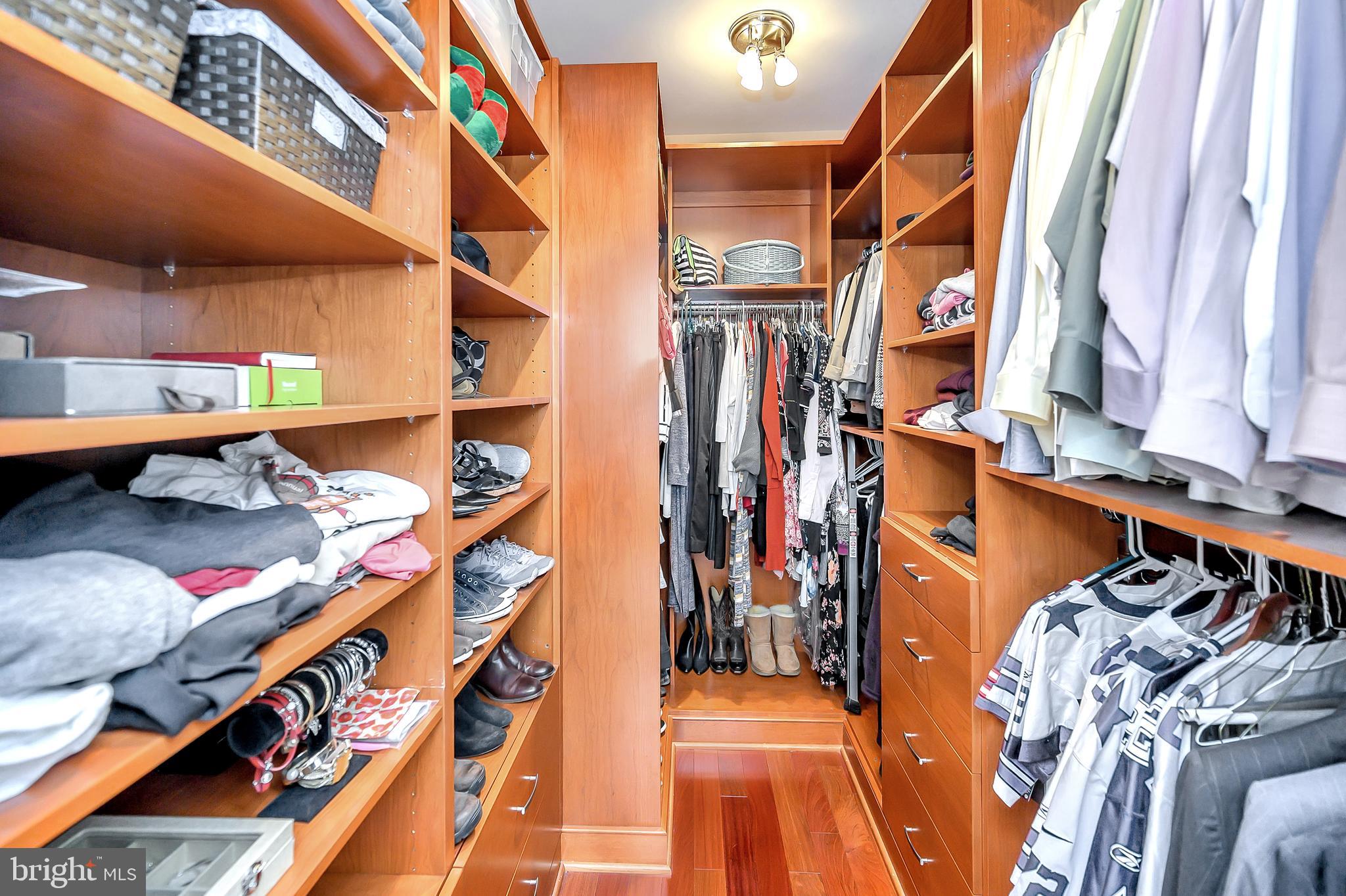 PLEASANT VILLAGE - Residential