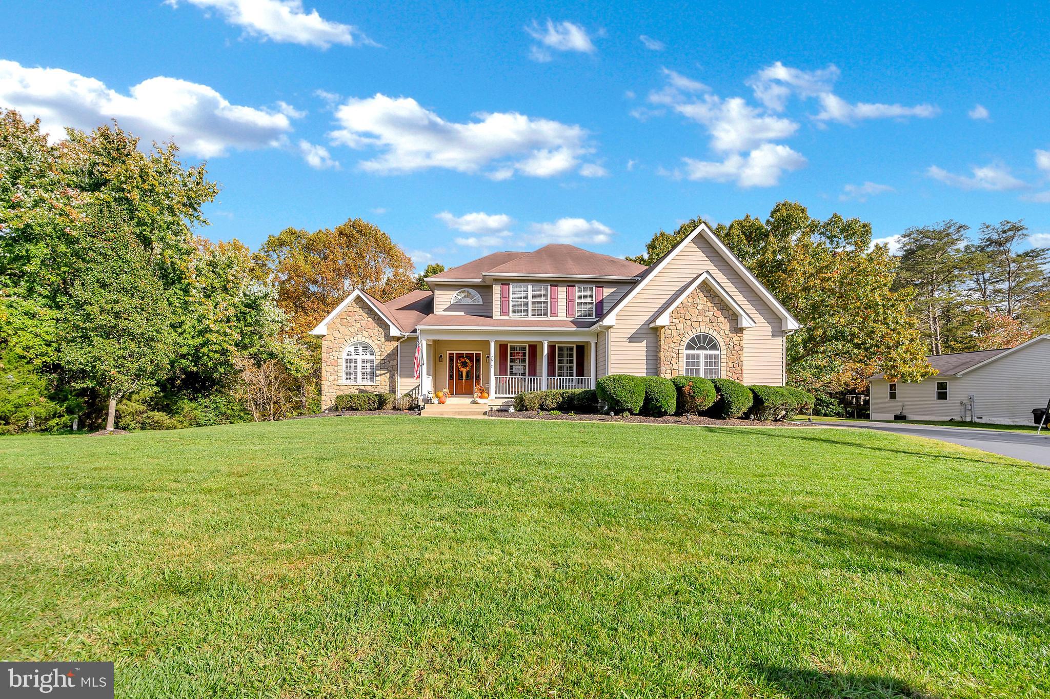 PLEASANT VILLAGE - Residential