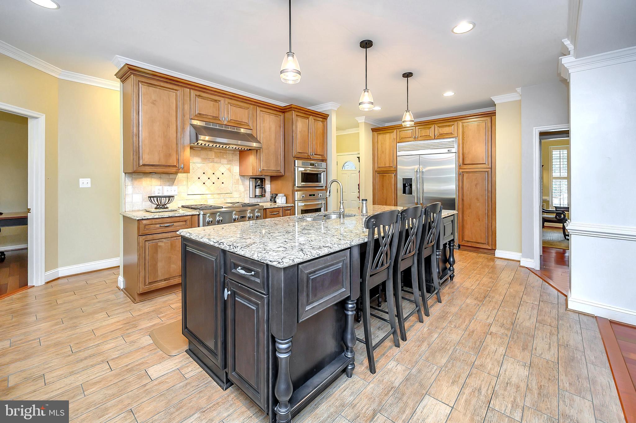 PLEASANT VILLAGE - Residential