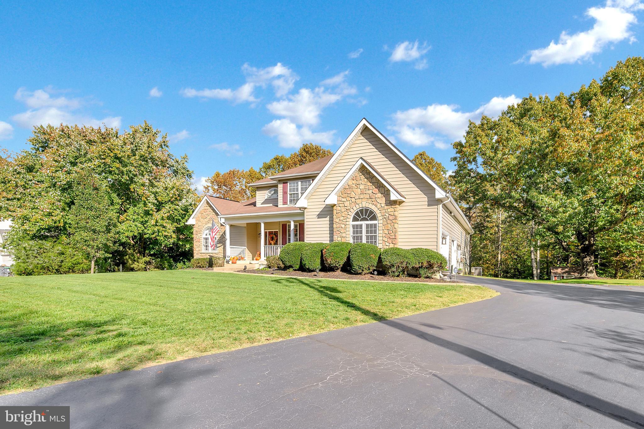 PLEASANT VILLAGE - Residential