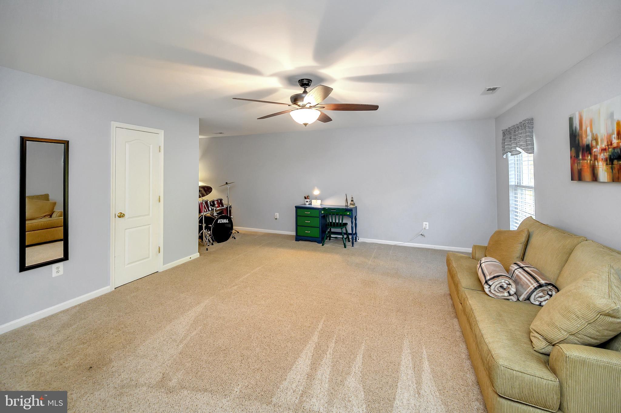 PLEASANT VILLAGE - Residential