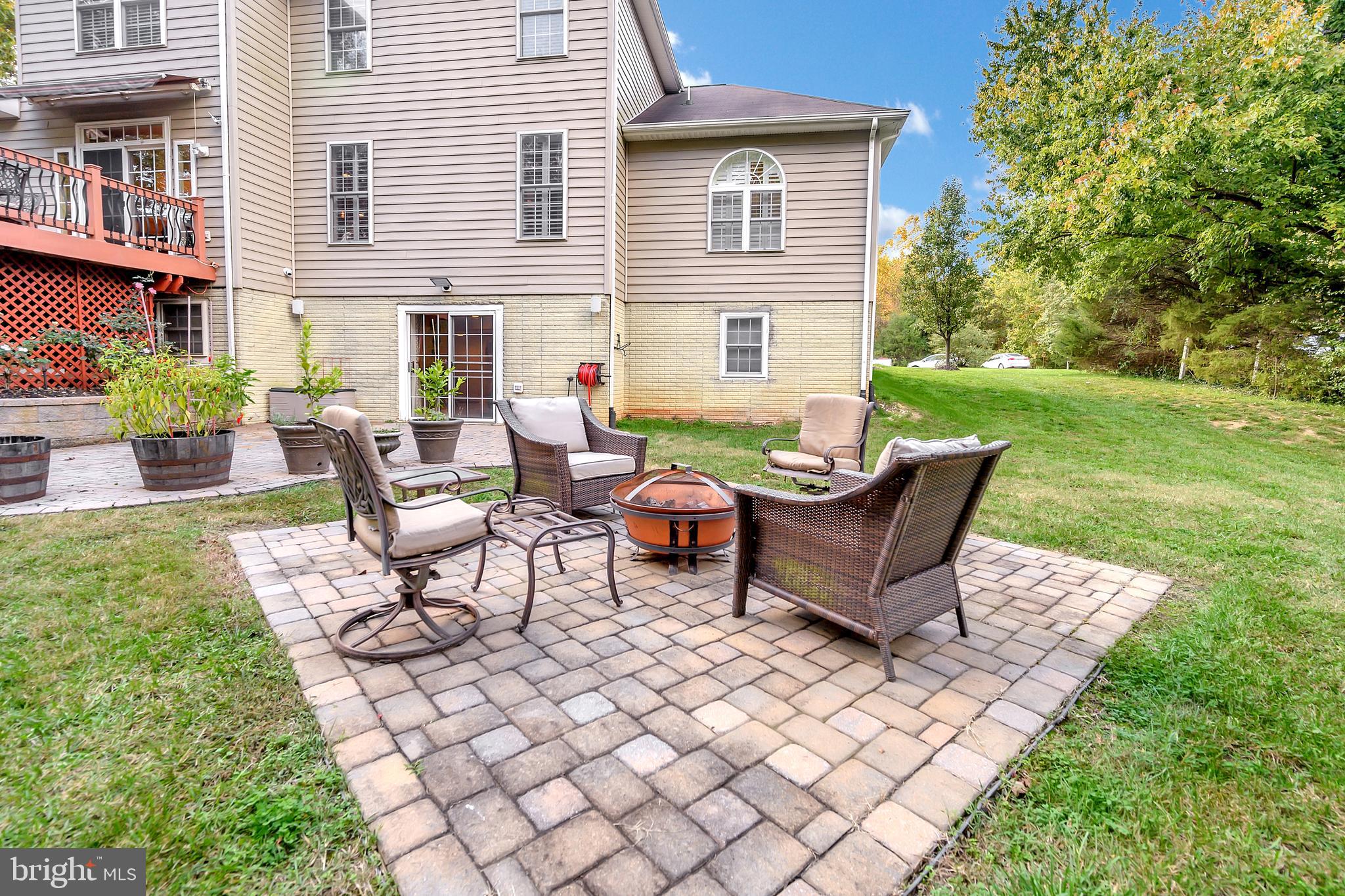 PLEASANT VILLAGE - Residential