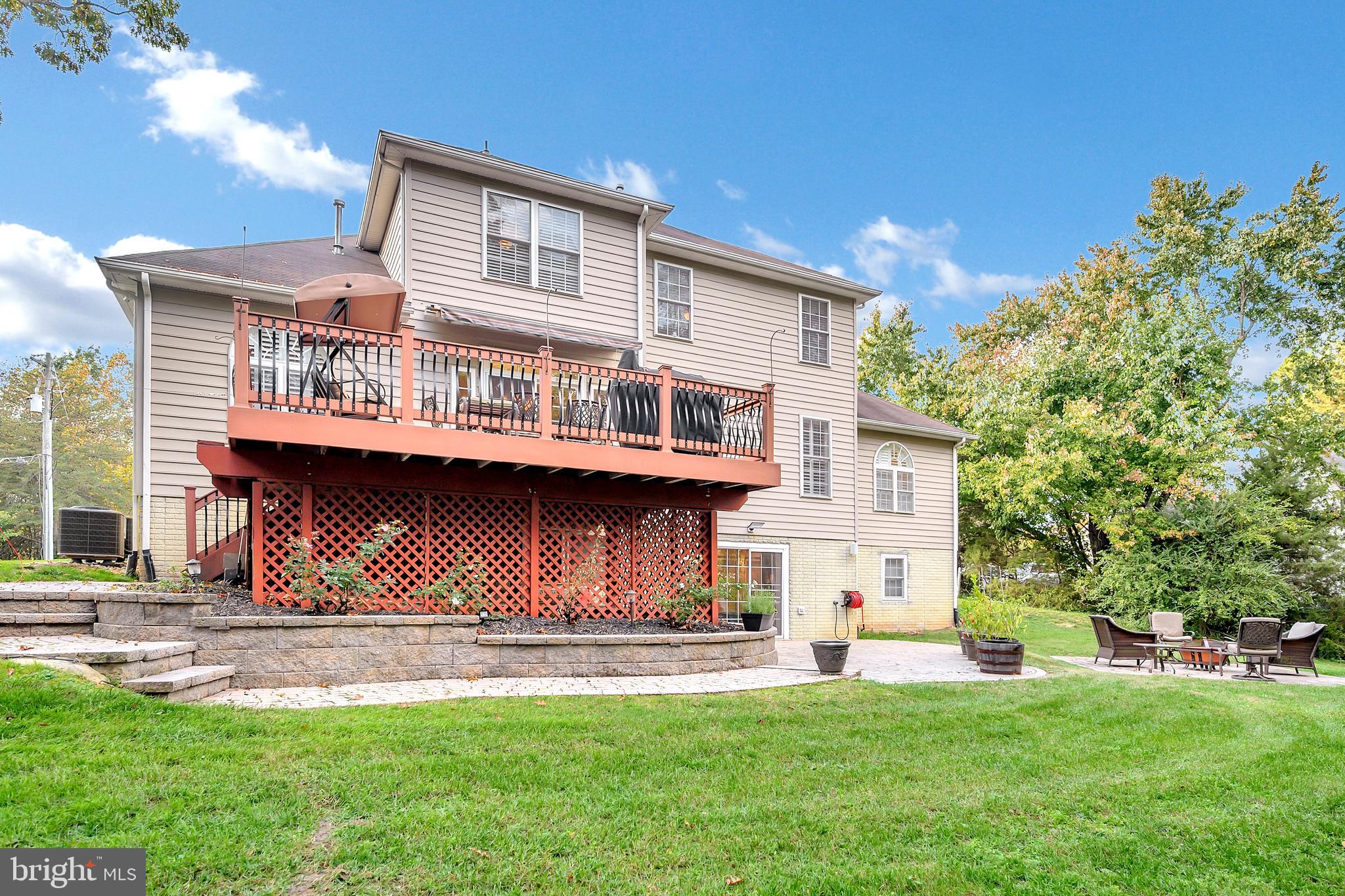 PLEASANT VILLAGE - Residential