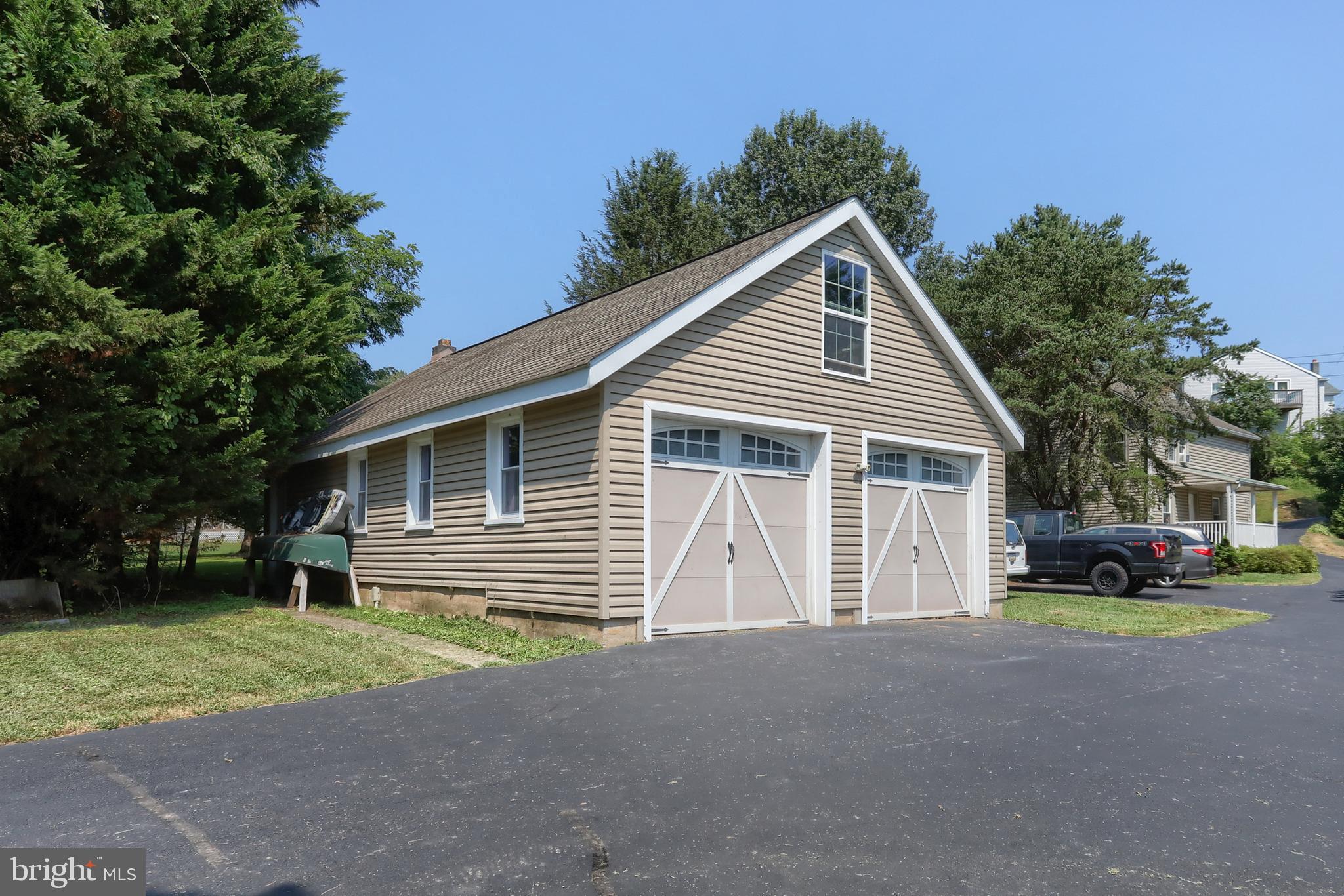 102A KINGS HIGHWAY