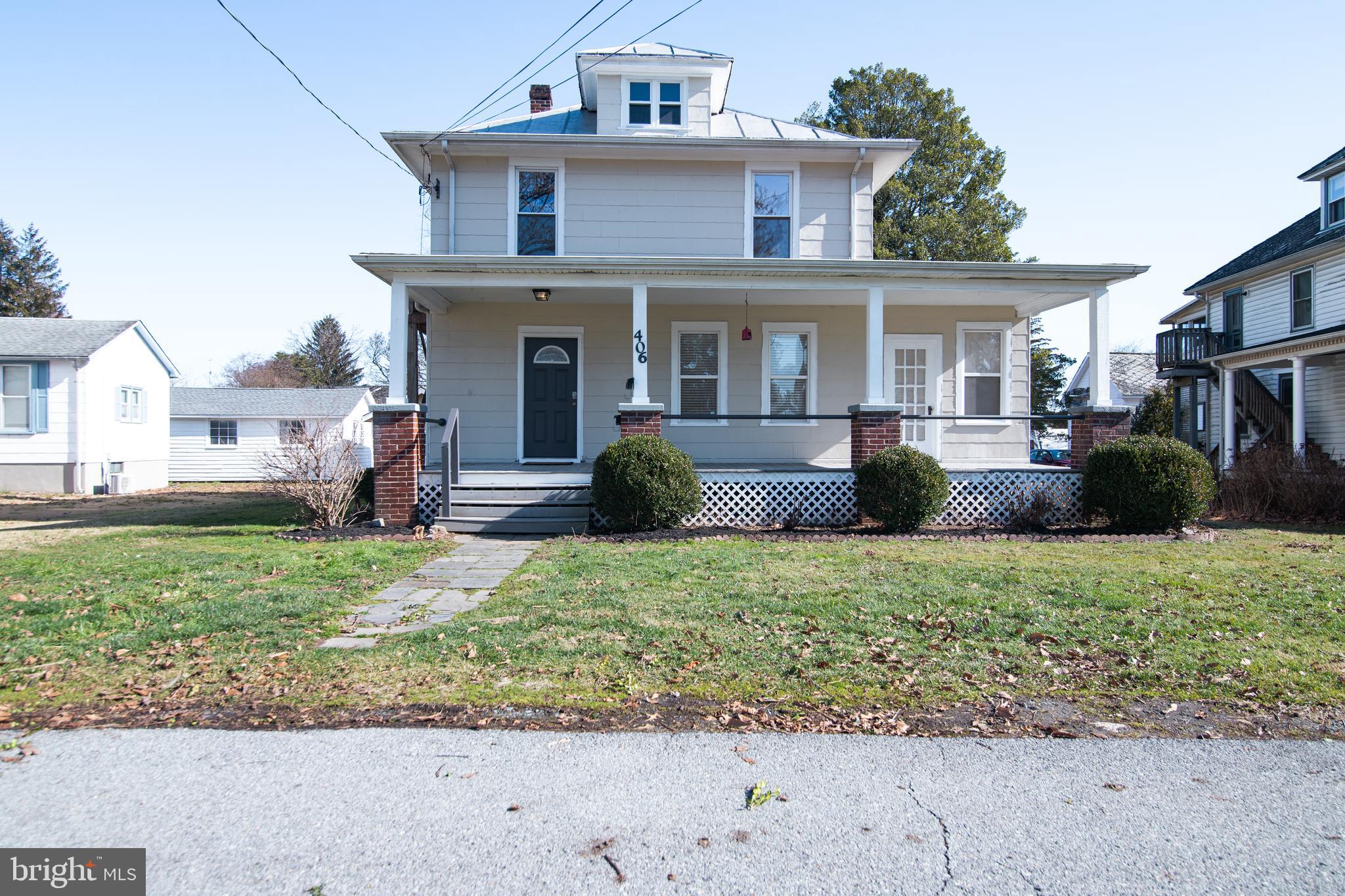Great investment property!!! This single family home has been converted into 2 units. Lower unit has 2 bedrooms, 1 full bath, living room, galley kitchen, and additional room off the living room (could be office, toy room, sitting area...). You also have basement access for storage, front or rear entrance, gas stove, and gas water heater, washer and dryer. Lower unit also has a large cover front porch.
Upper unit has 2 bedrooms, 1 full bath, living room, and kitchen. It is a side entrance for this unit and there is NO washer or dryer for this unit, electric stove, and electric water heater. Both units have been freshly painted, new rear door on lower unit, new flooring in upper unit, roof is newer and is metal. There is off street parking in the rear with a detached garage. With a little work this property could be converted back to a single family home. You will see pride on ownership when you tour this property. You could live in one unit and rent the other!!