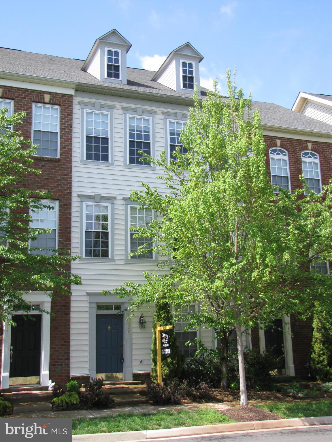 NEW BRISTOW VILLAGE - Residential