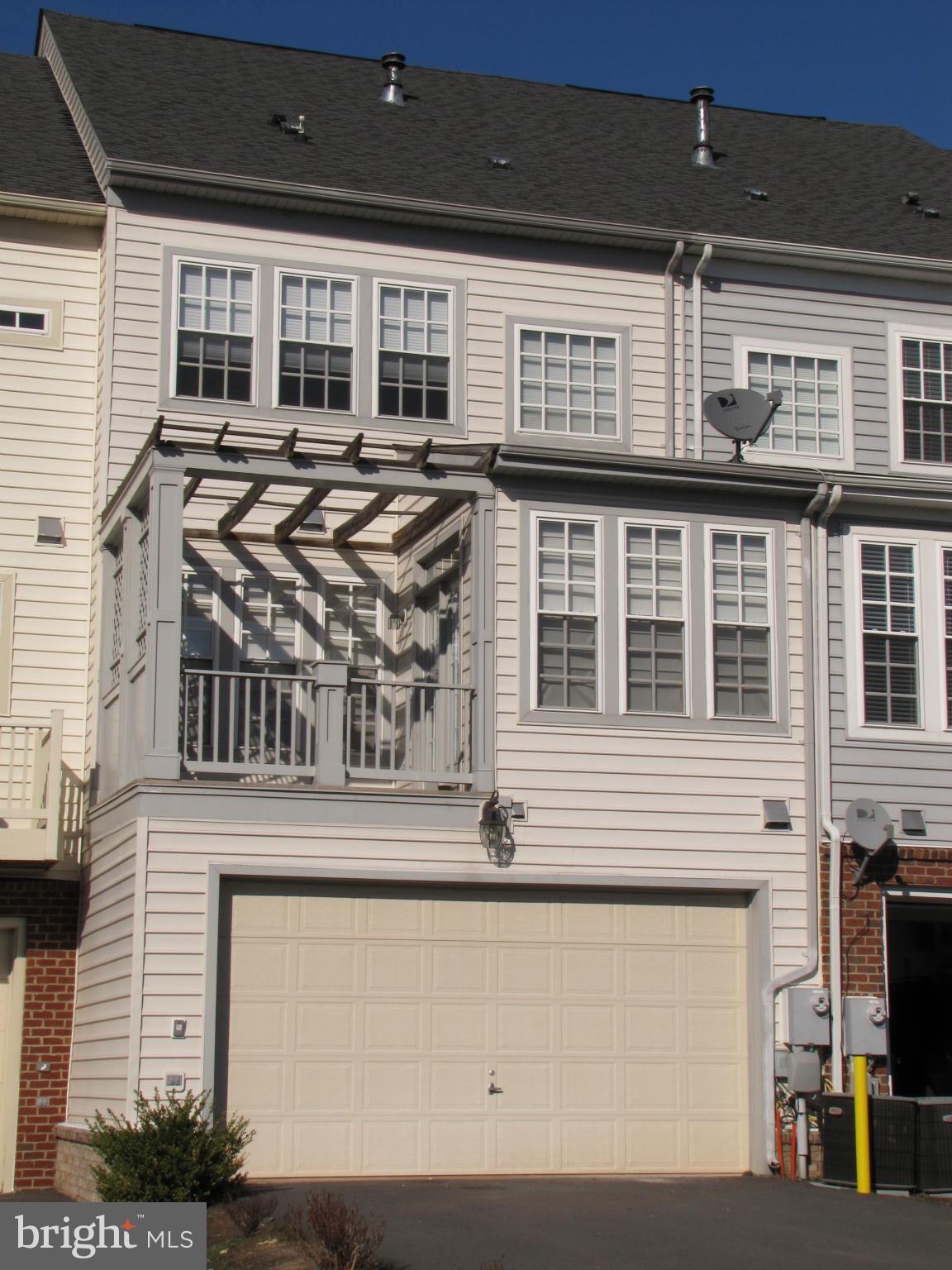 NEW BRISTOW VILLAGE - Residential