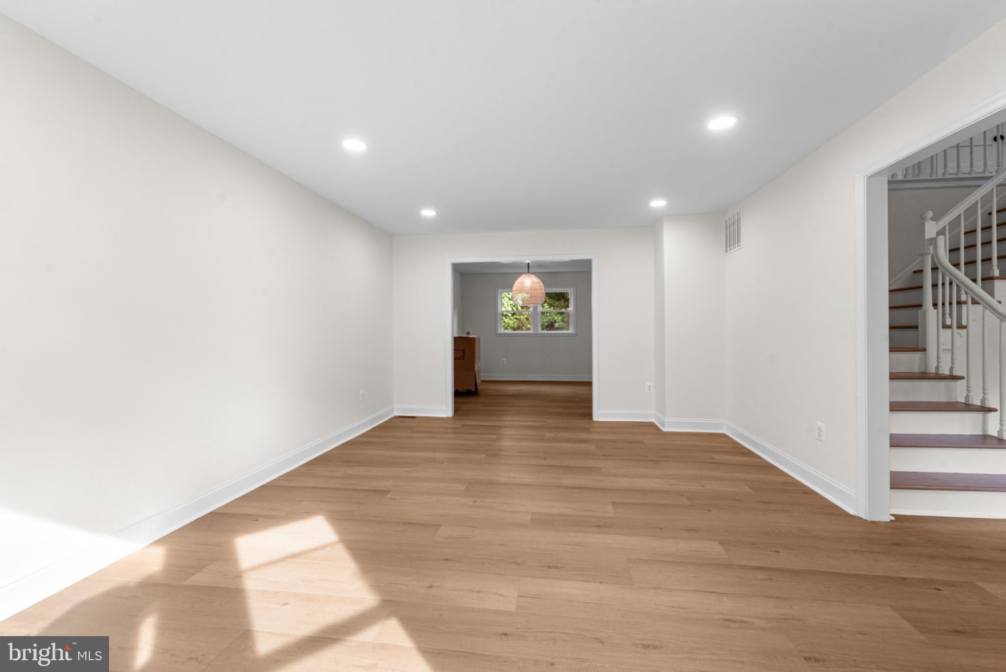 14004 MANOR ROAD