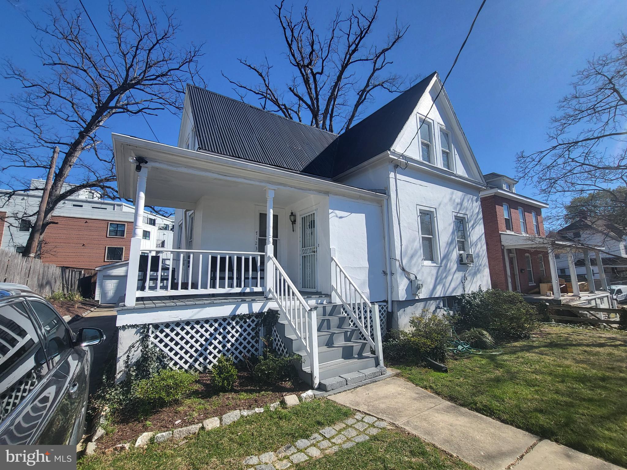 7123 CHESTNUT STREET NW