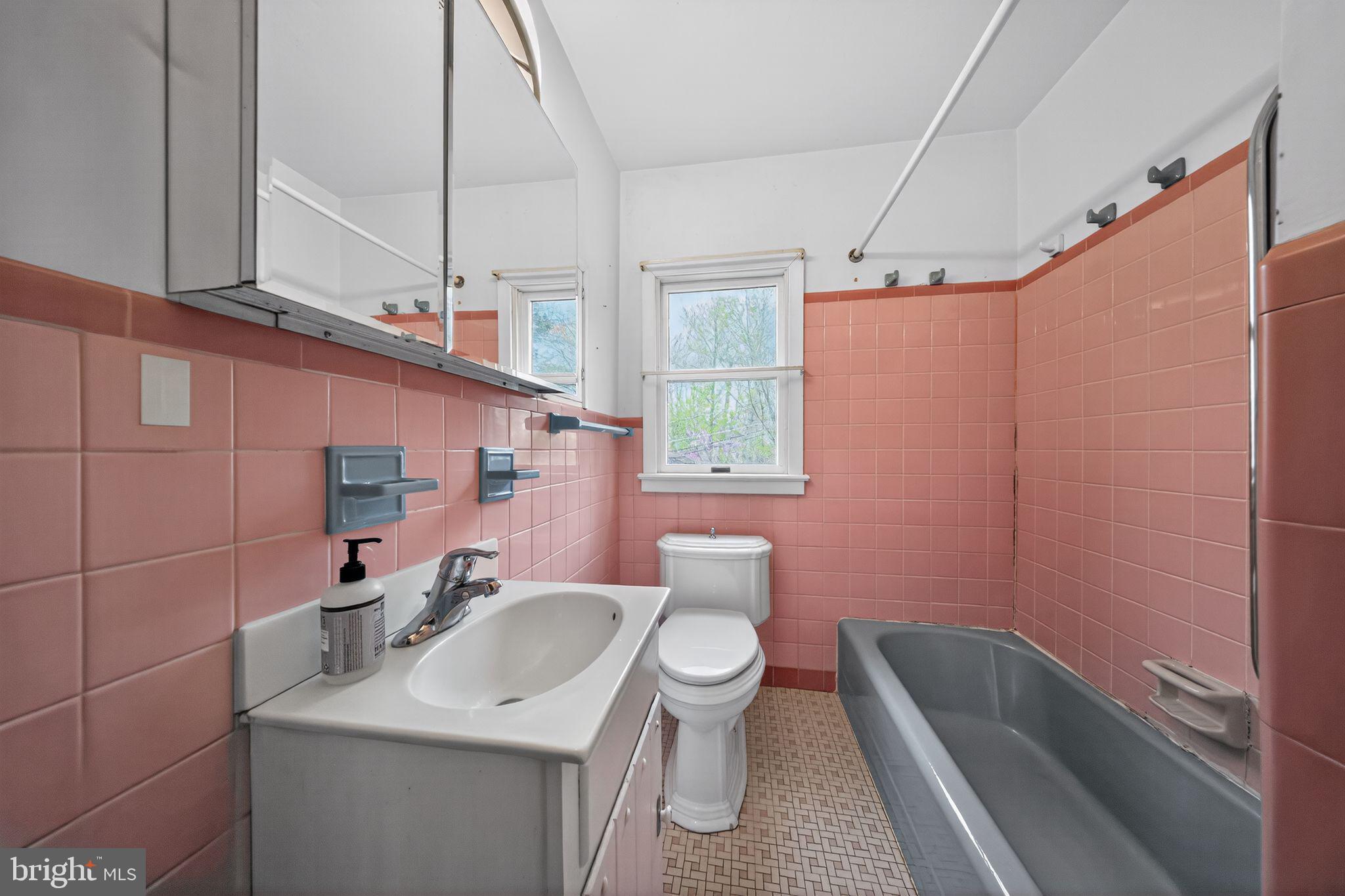 IVY RIDGE - Residential