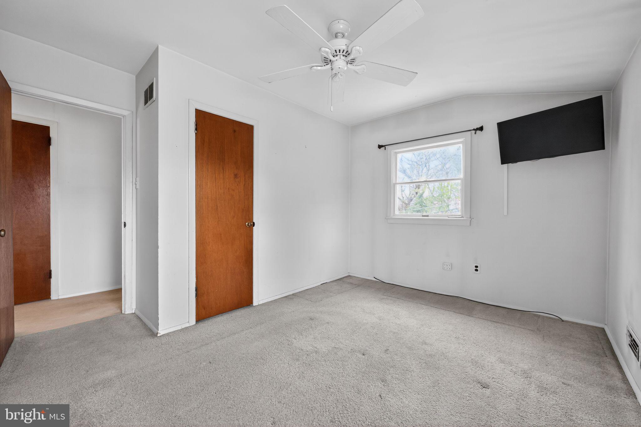 IVY RIDGE - Residential