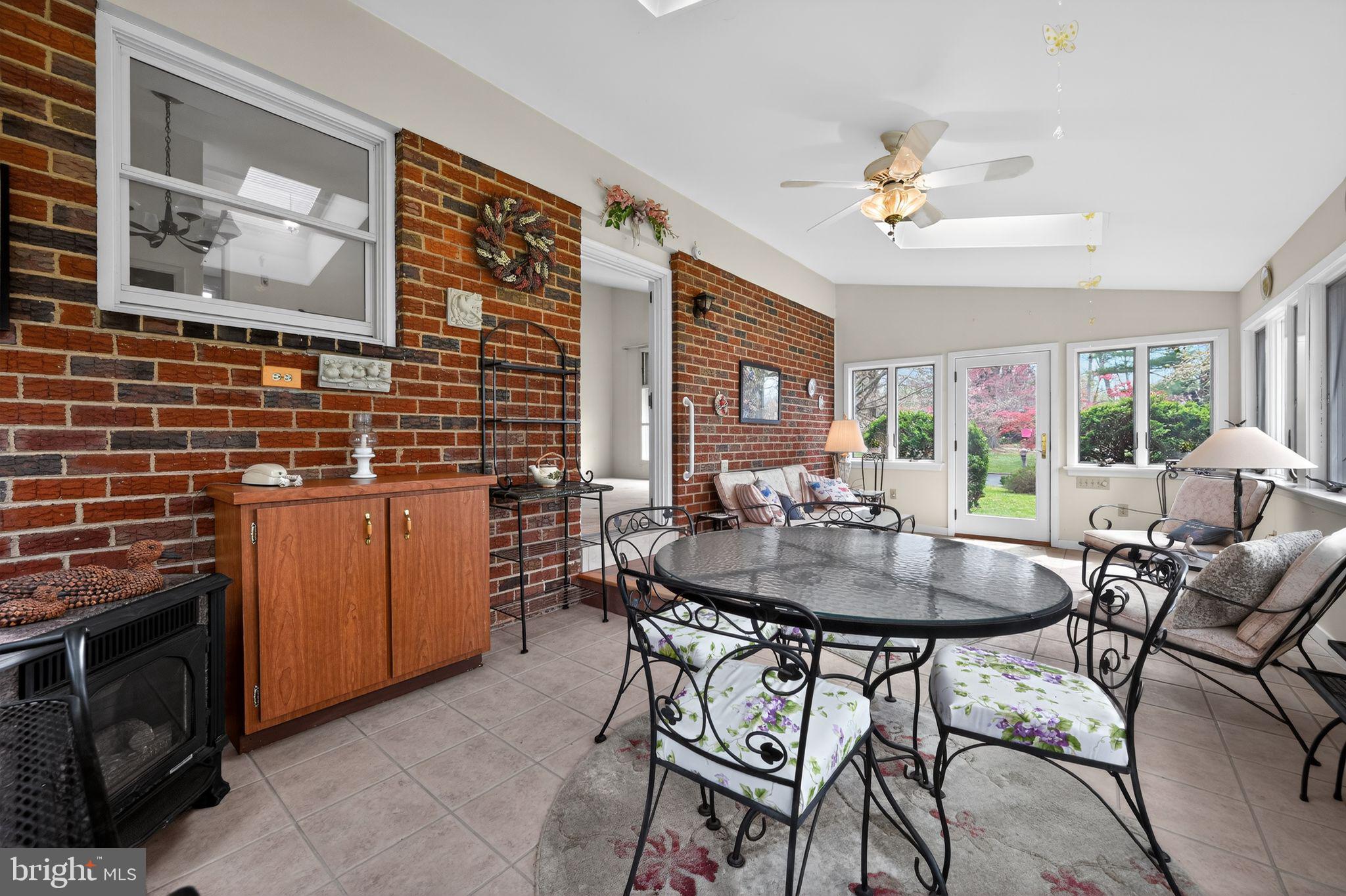 IVY RIDGE - Residential