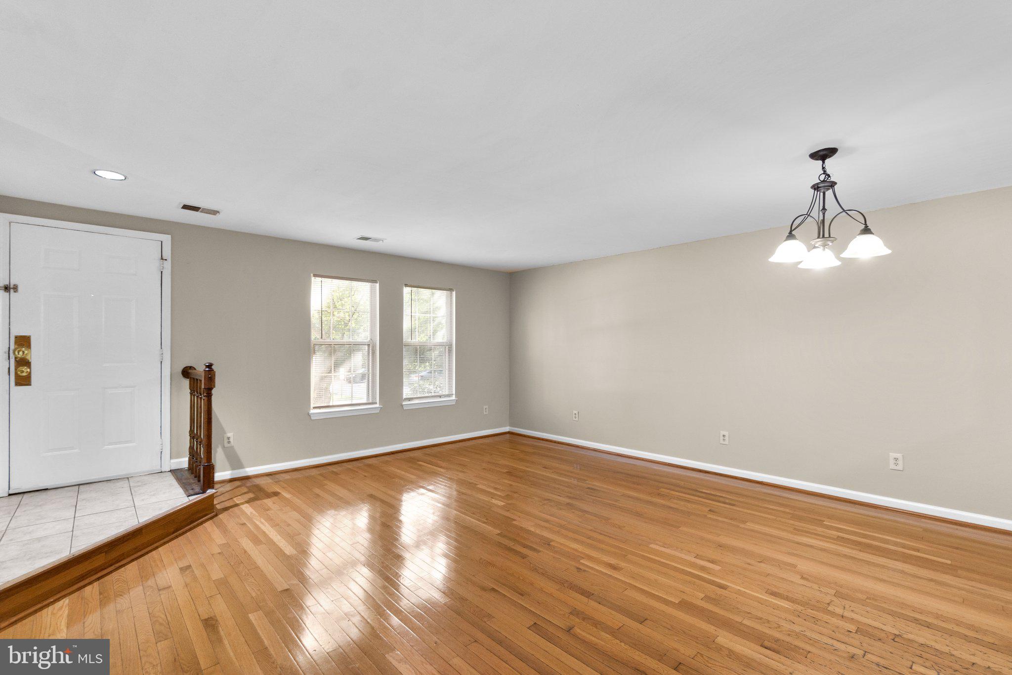 TOWNES OF GLOUCESTER - Residential