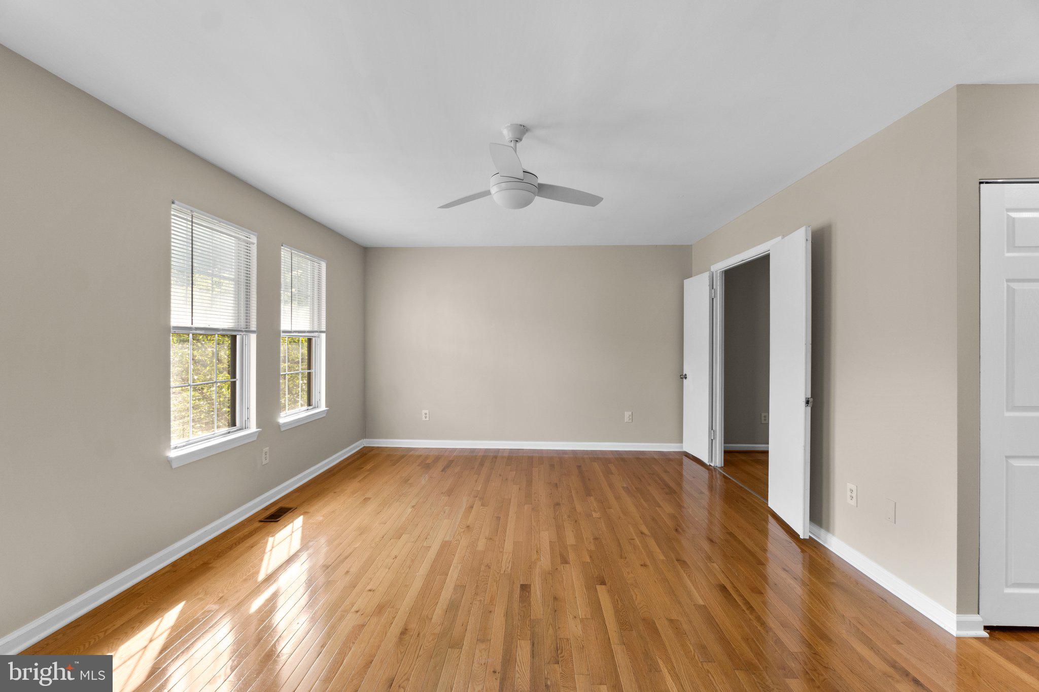 TOWNES OF GLOUCESTER - Residential