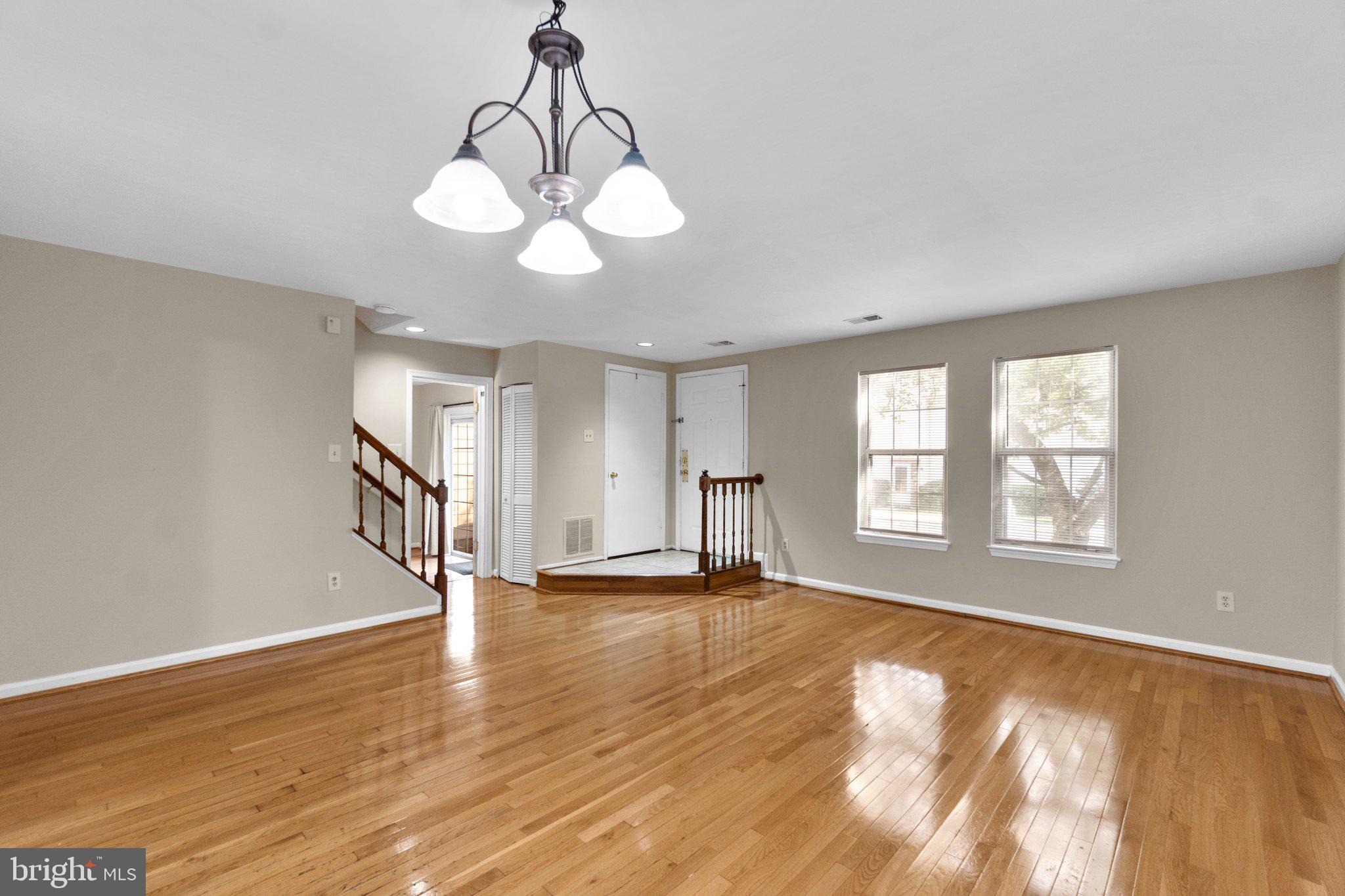 TOWNES OF GLOUCESTER - Residential