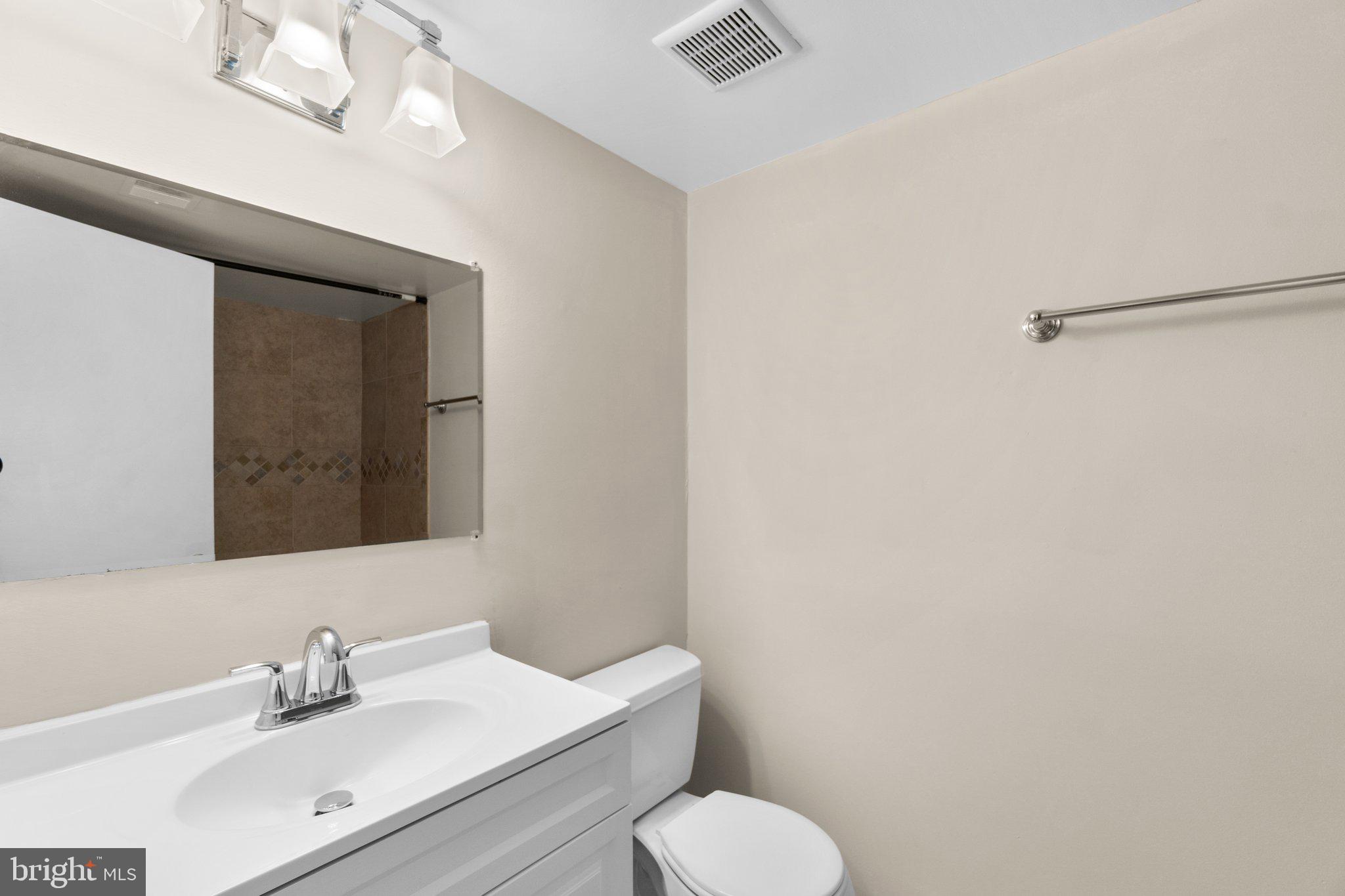 TOWNES OF GLOUCESTER - Residential