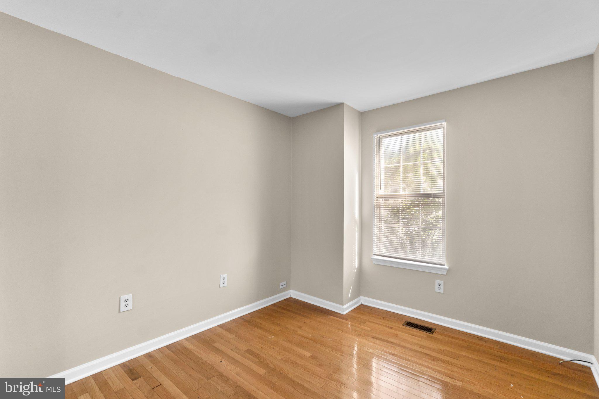 TOWNES OF GLOUCESTER - Residential