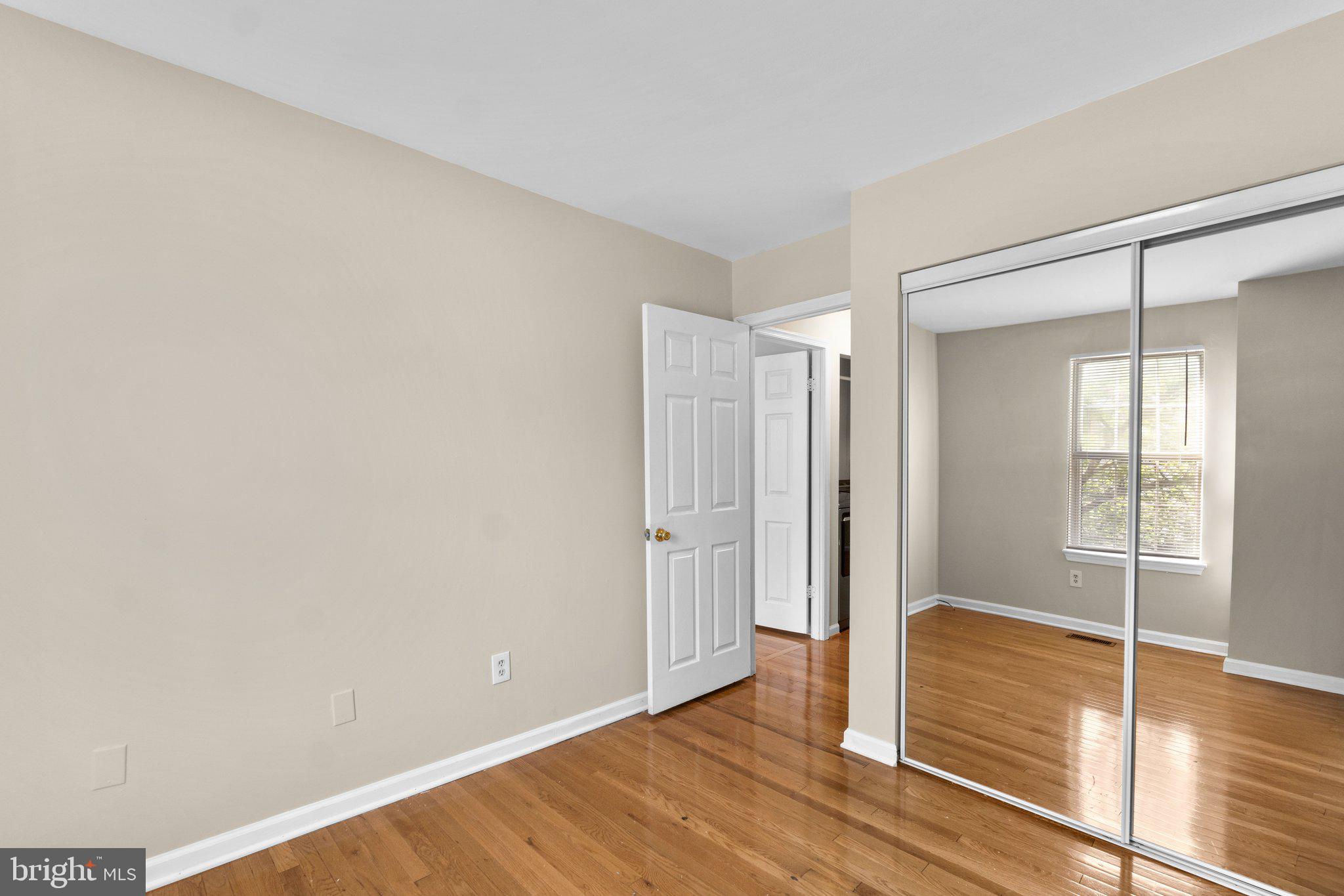 TOWNES OF GLOUCESTER - Residential