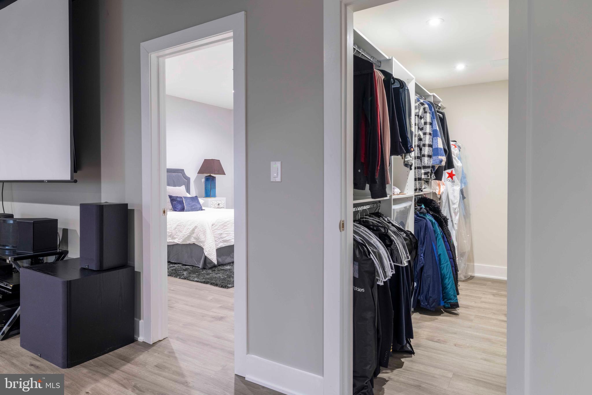 REGENCY AT WATERSIDE - Residential