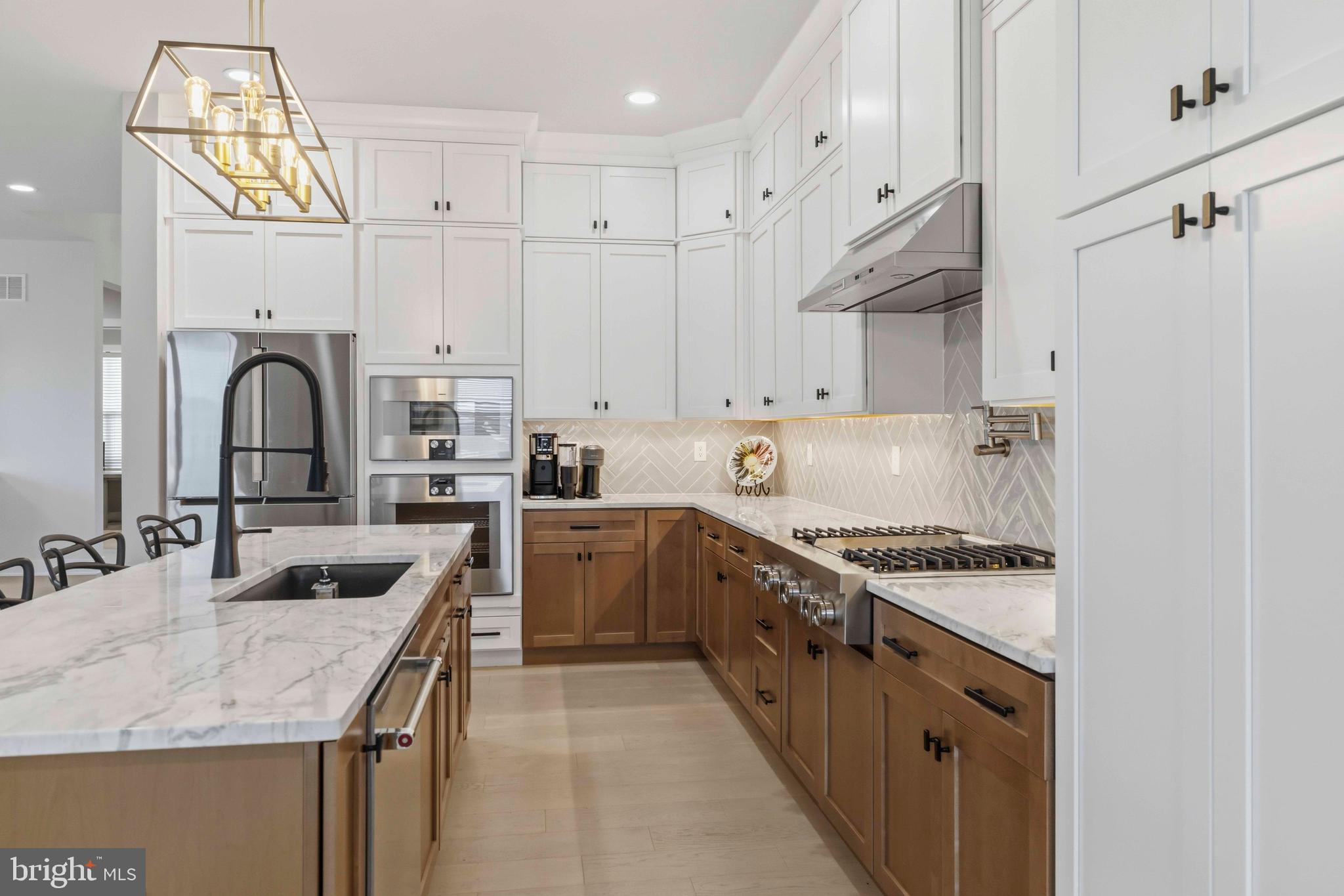 REGENCY AT WATERSIDE - Residential