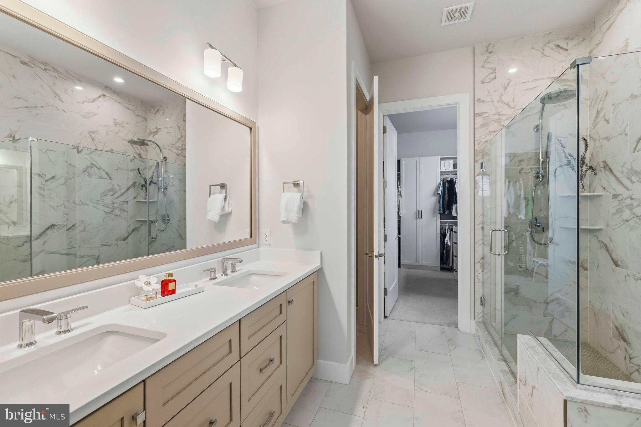 REGENCY AT WATERSIDE - Residential