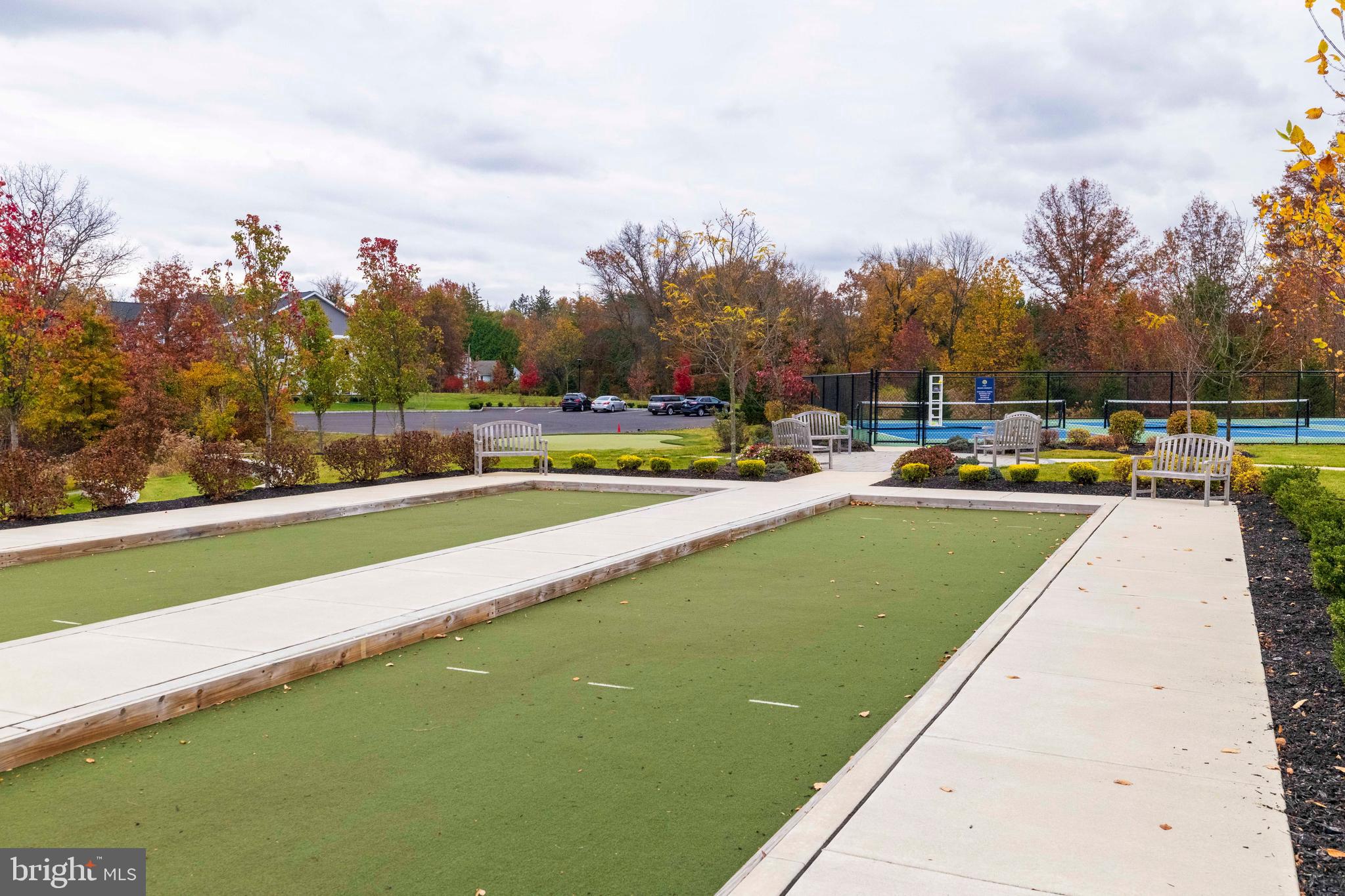 REGENCY AT WATERSIDE - Residential