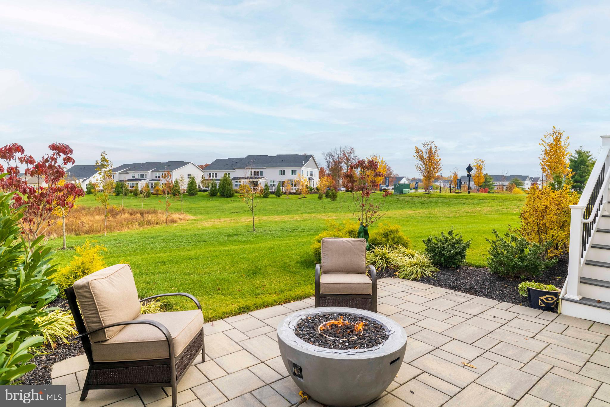 REGENCY AT WATERSIDE - Residential