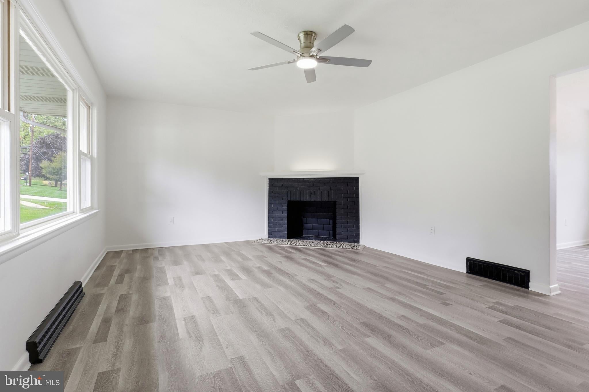 1429 BONBAR ROAD