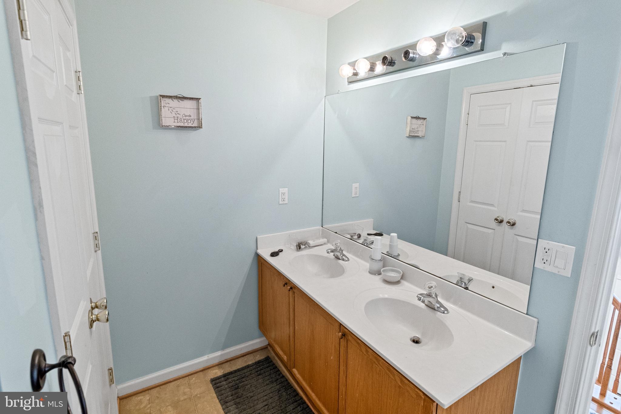 WILLOW SPRINGS ACRES - Residential