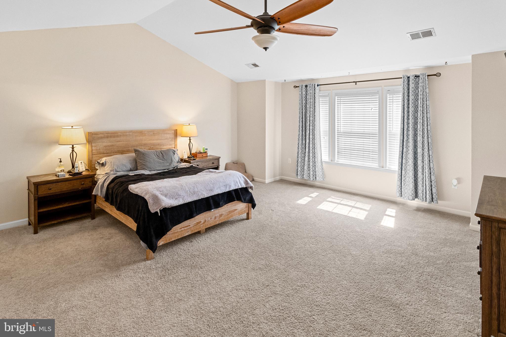 WILLOW SPRINGS ACRES - Residential