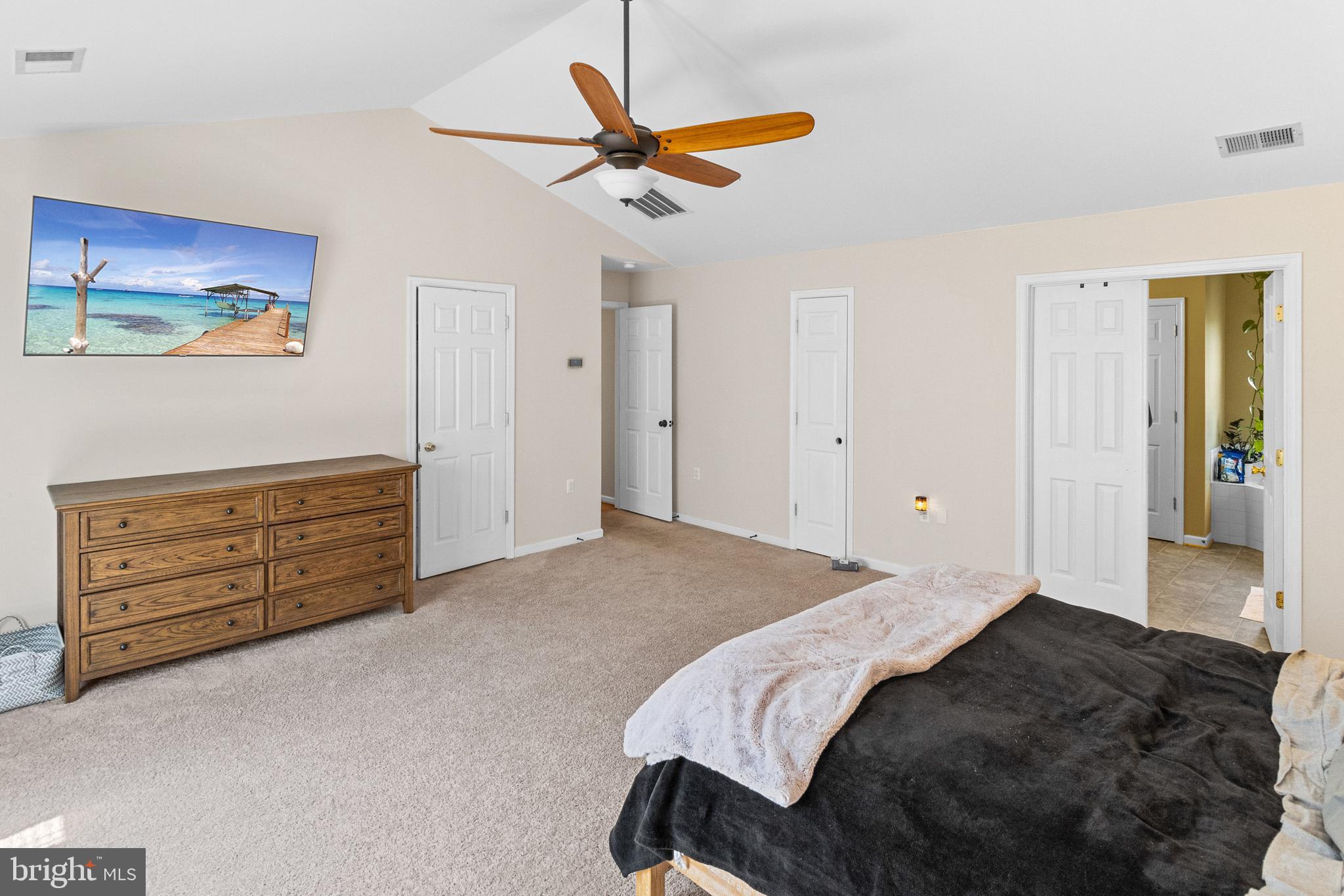 WILLOW SPRINGS ACRES - Residential