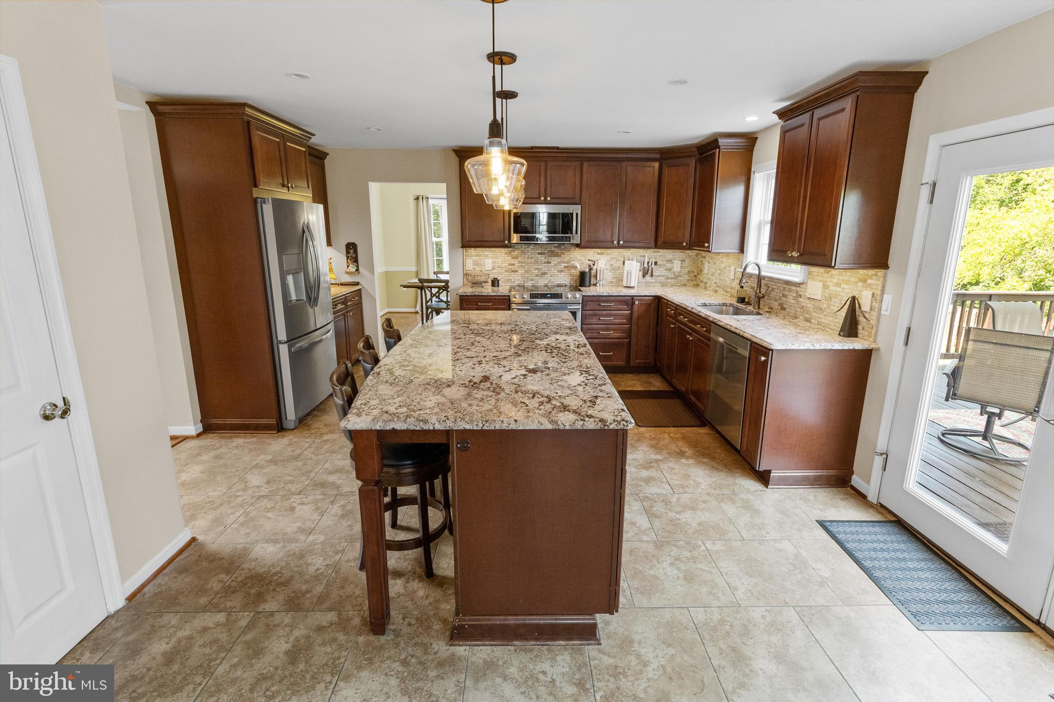 WILLOW SPRINGS ACRES - Residential