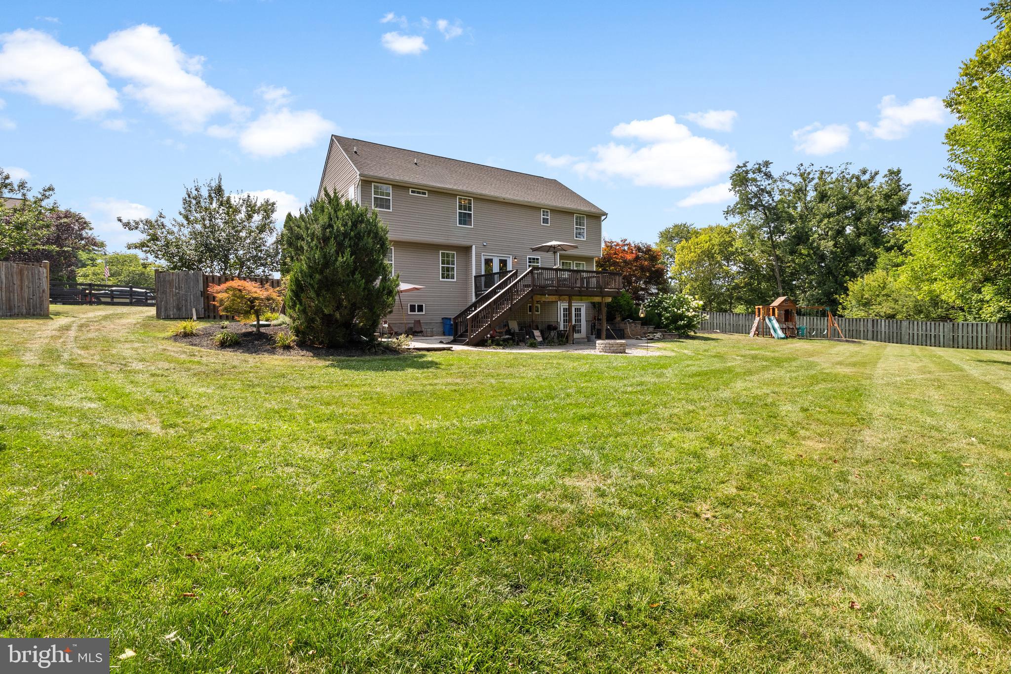 WILLOW SPRINGS ACRES - Residential