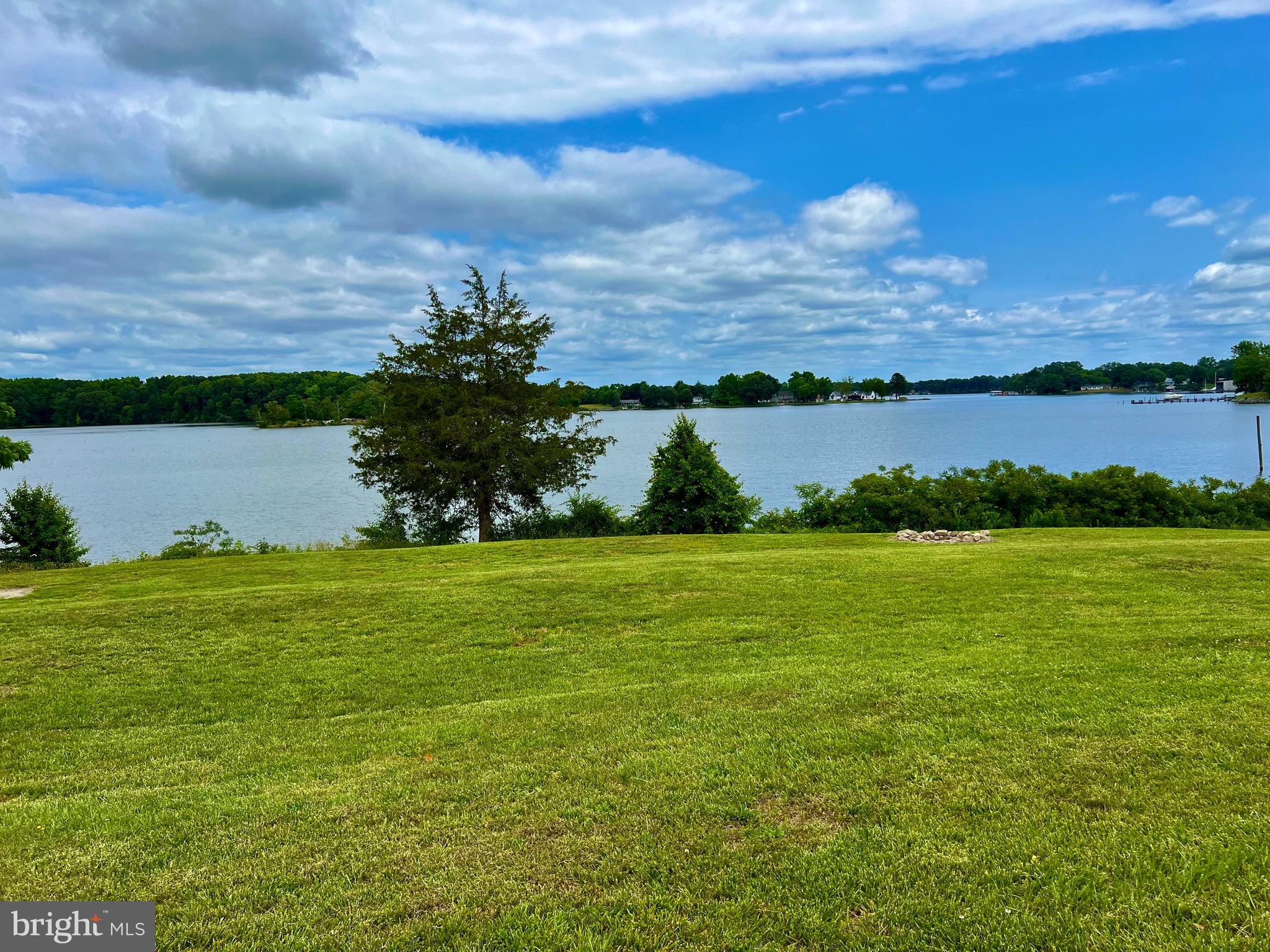 PLACID BAY ESTATES - Residential