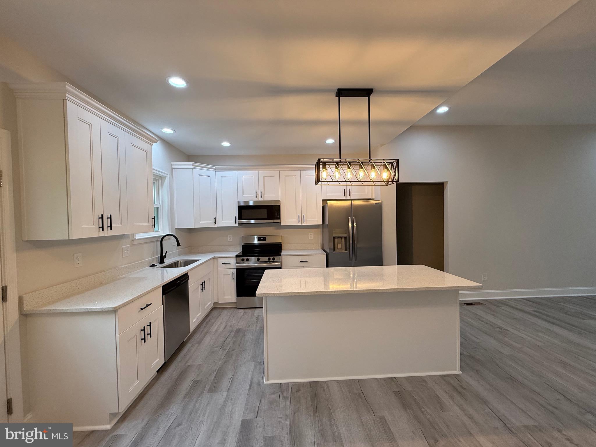 PLACID BAY ESTATES - Residential