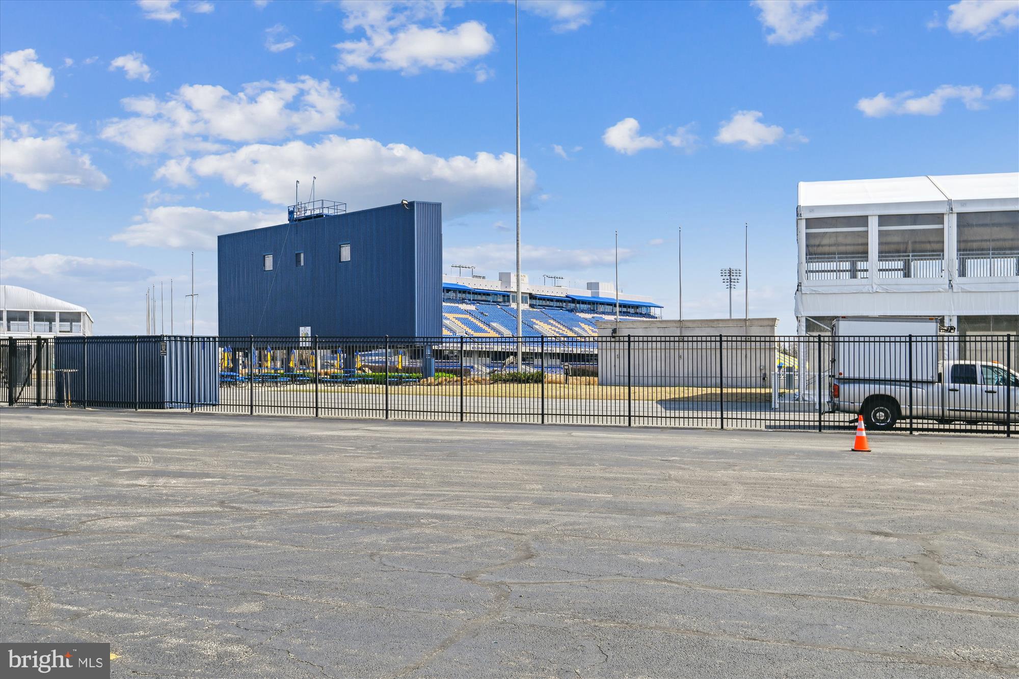 ADMIRAL HEIGHTS - Residential